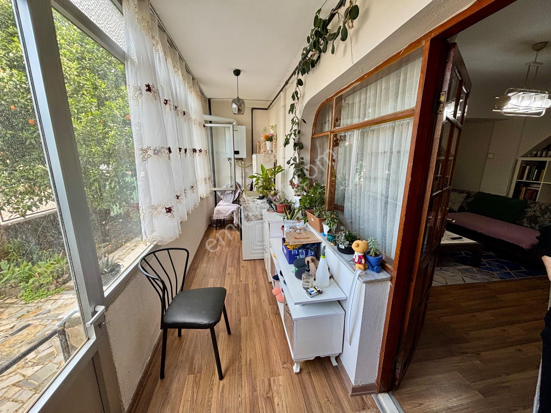 Limanreiste Köşe Konumda Komple Bina - Görsel 26