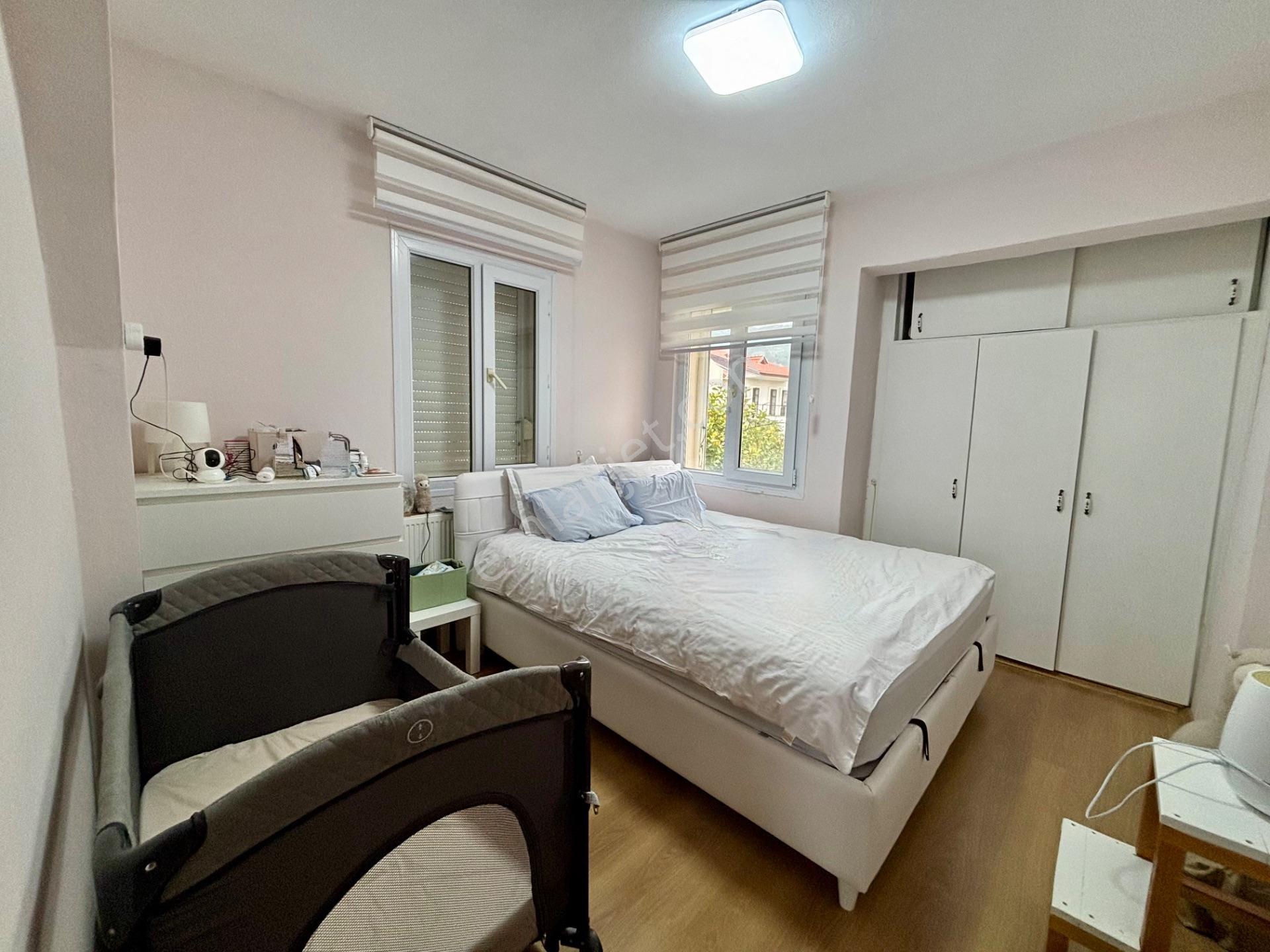 Limanreiste Köşe Konumda Komple Bina - Görsel 9