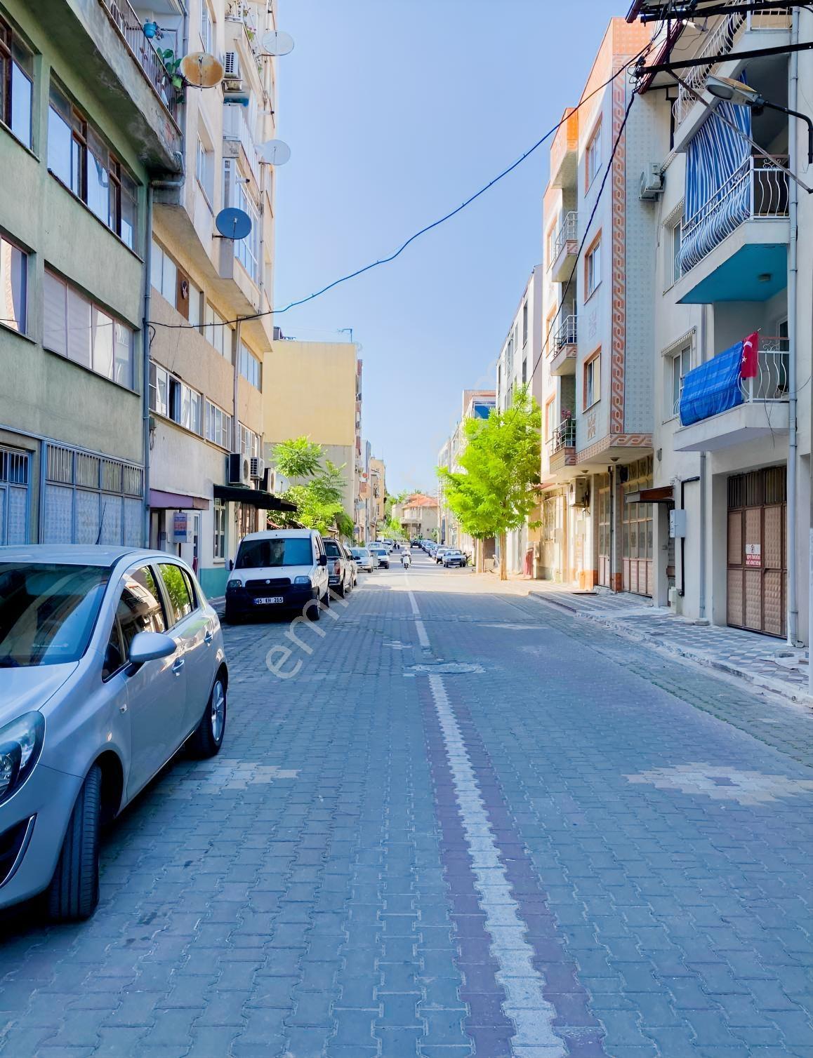 Vizyon Gayrimenkul'den Kırkağaç Merkezde 67 M2 Satılık Dükkan - Görsel 4