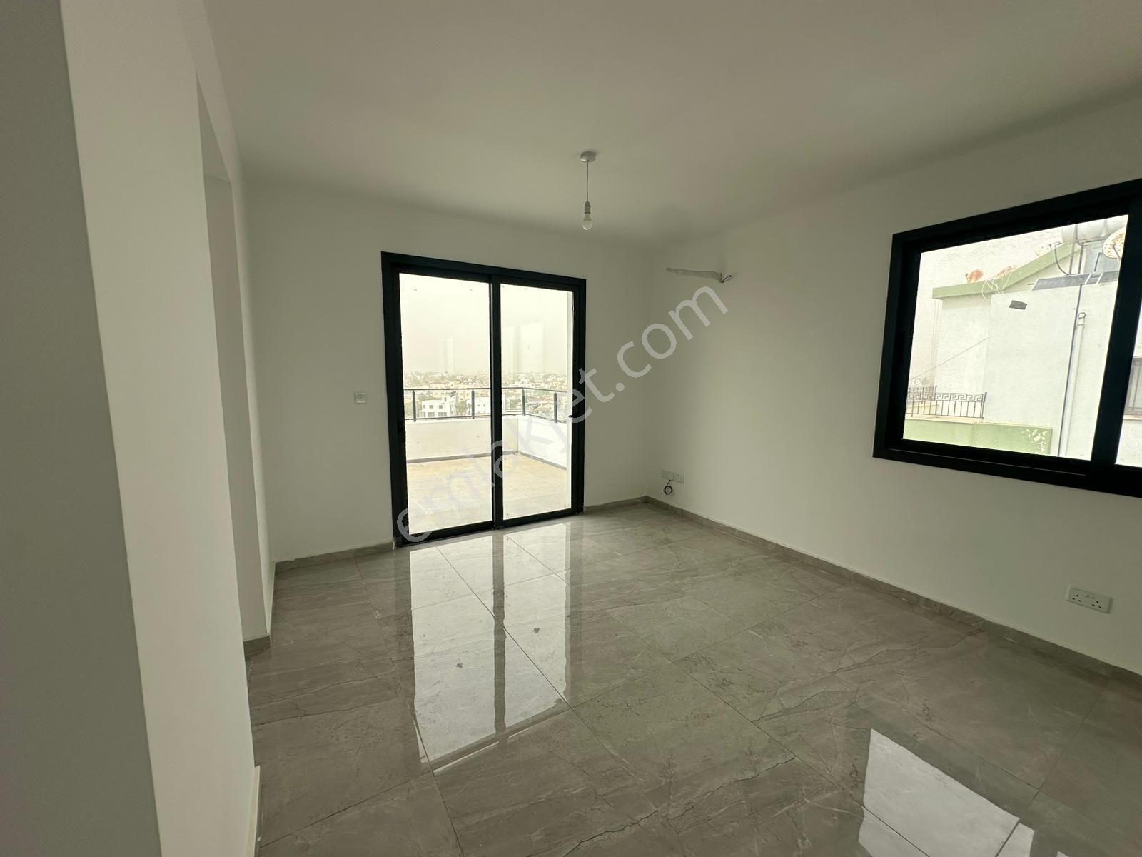 Satılık 1+1 Penthouse Yeni Boğaziçi Merkezi - Görsel 19