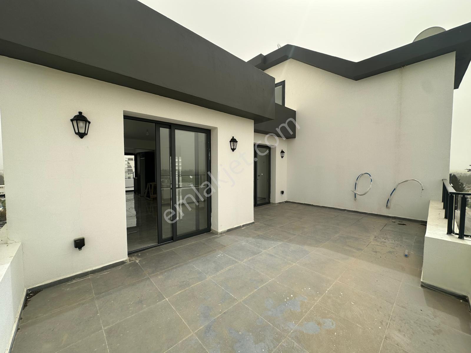 Satılık 1+1 Penthouse Yeni Boğaziçi Merkezi - Görsel 21