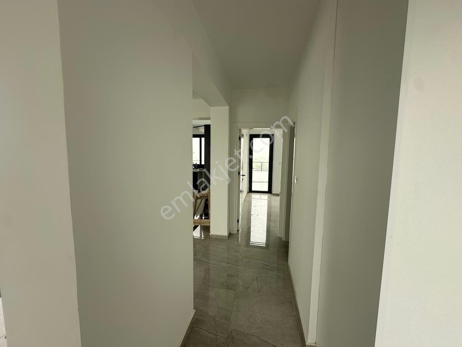 Satılık 1+1 Penthouse Yeni Boğaziçi Merkezi - Görsel 6