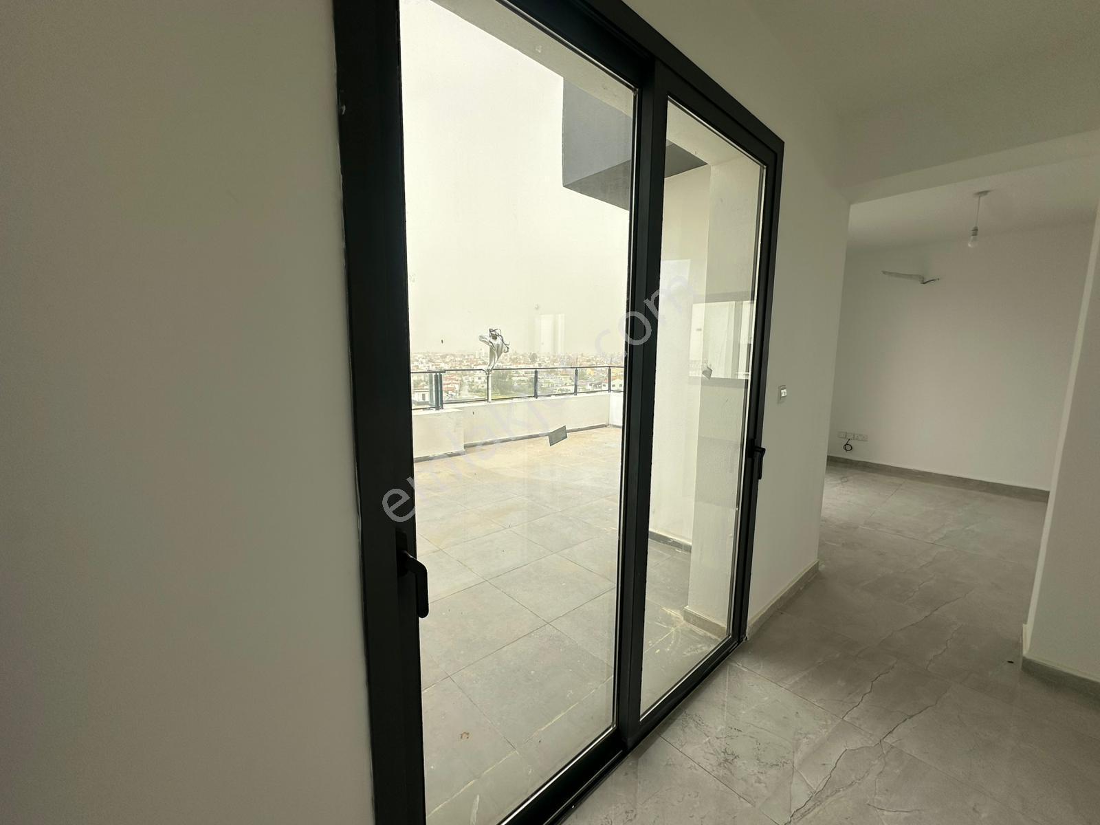 Satılık 1+1 Penthouse Yeni Boğaziçi Merkezi - Görsel 9