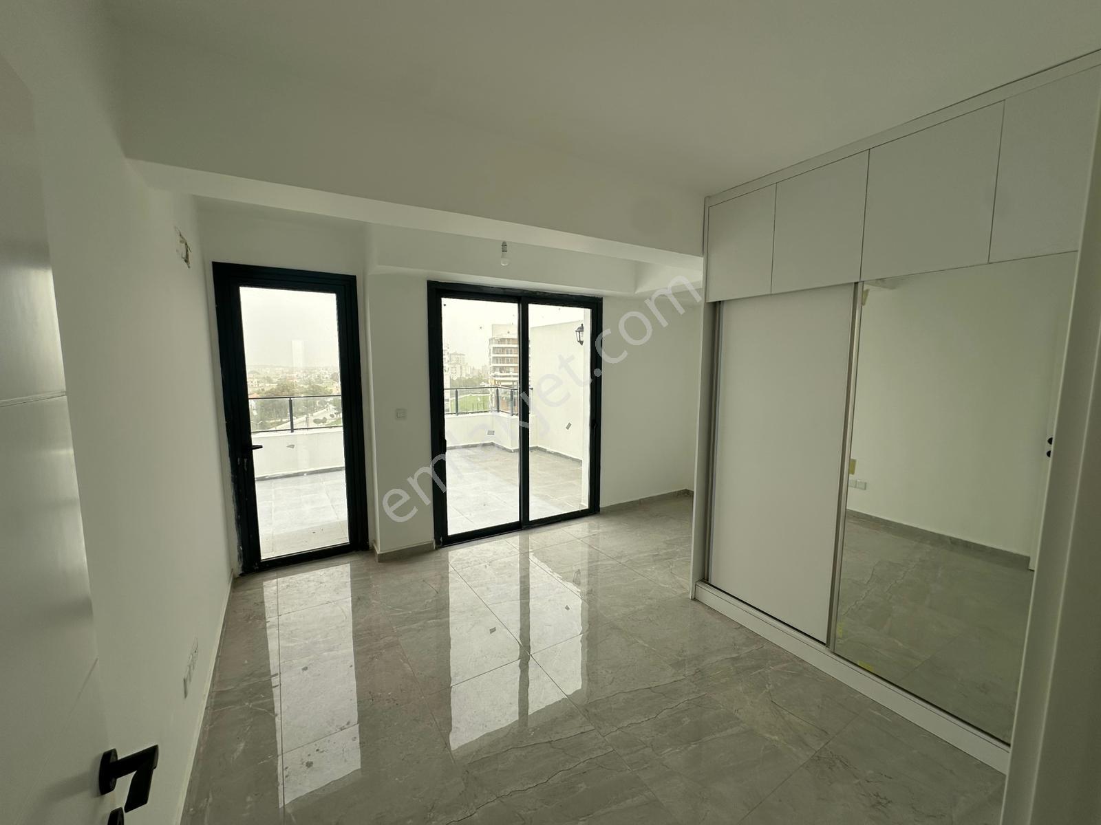 Satılık 1+1 Penthouse Yeni Boğaziçi Merkezi - Görsel 11