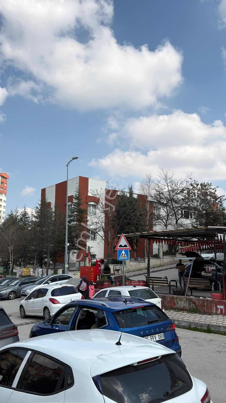 Şeyh Şamil Mah. Her İşe Uygun Caddeye Yakın Kiralık Dükkan - Görsel 9