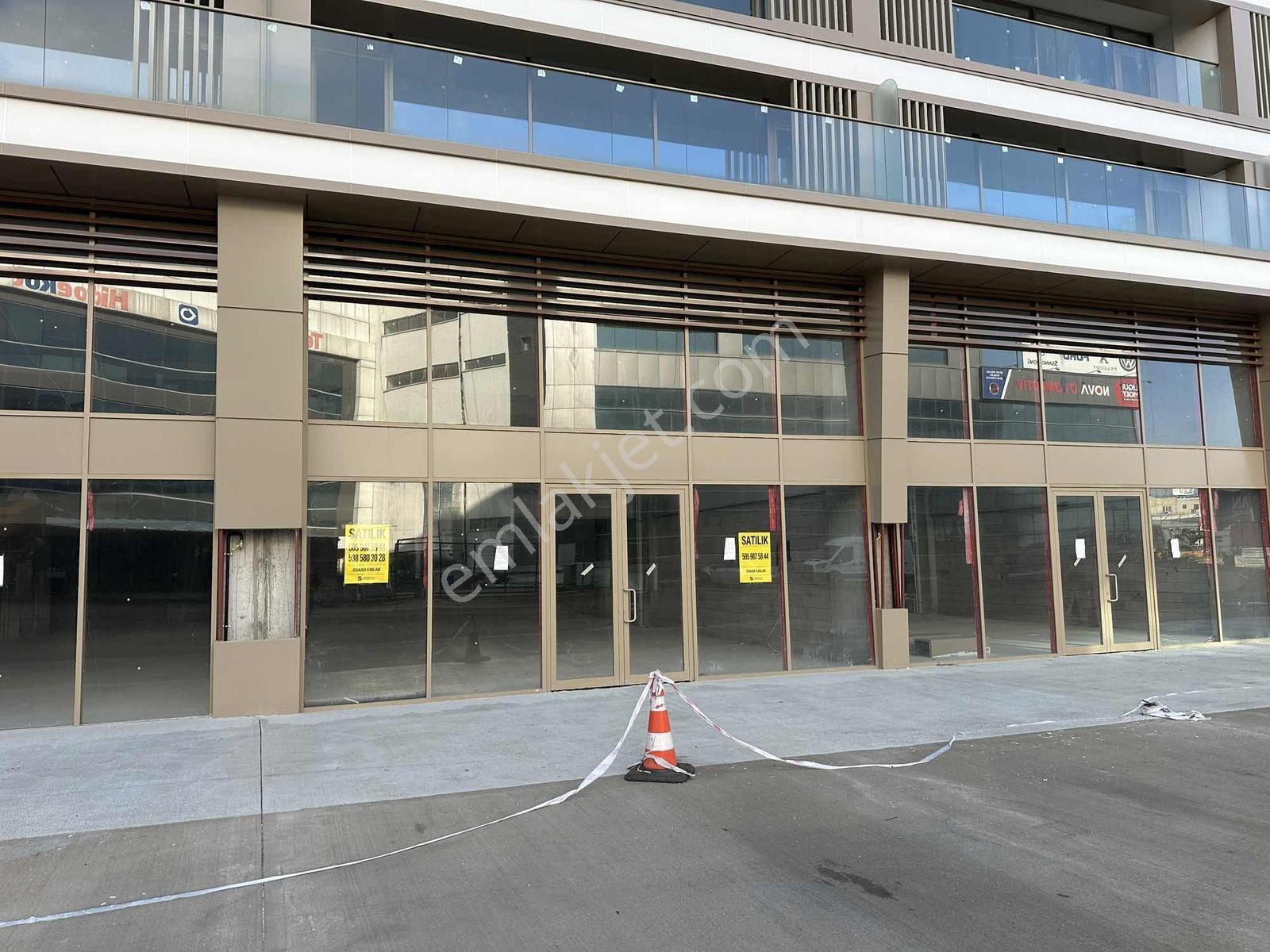 Ostim'de Yol Cepheli Harika Projede Satılık Düz Giriş Dükkan - Görsel 8