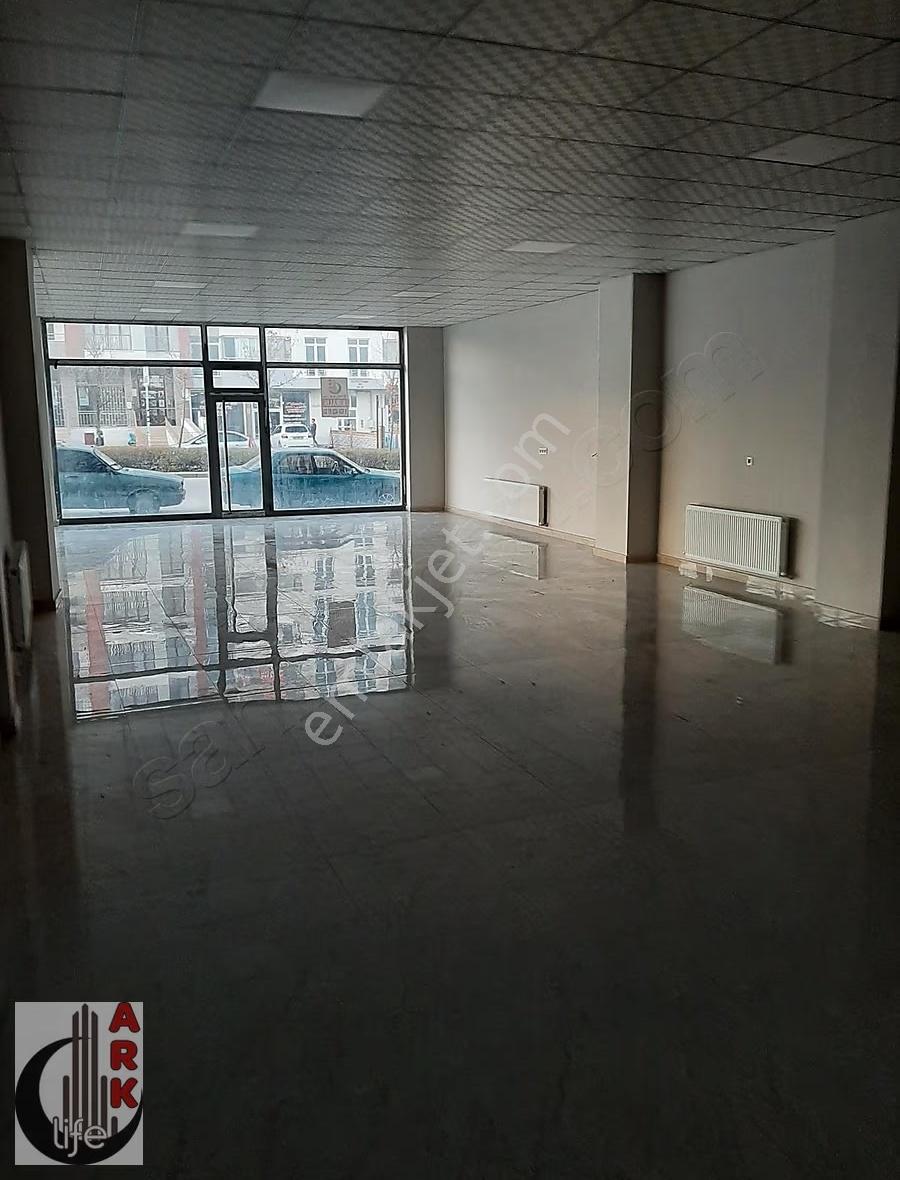 Ark Life'dan Emek Mah.balsu Cad.üzerinde 600m² Kiralık Dükkan - Görsel 9