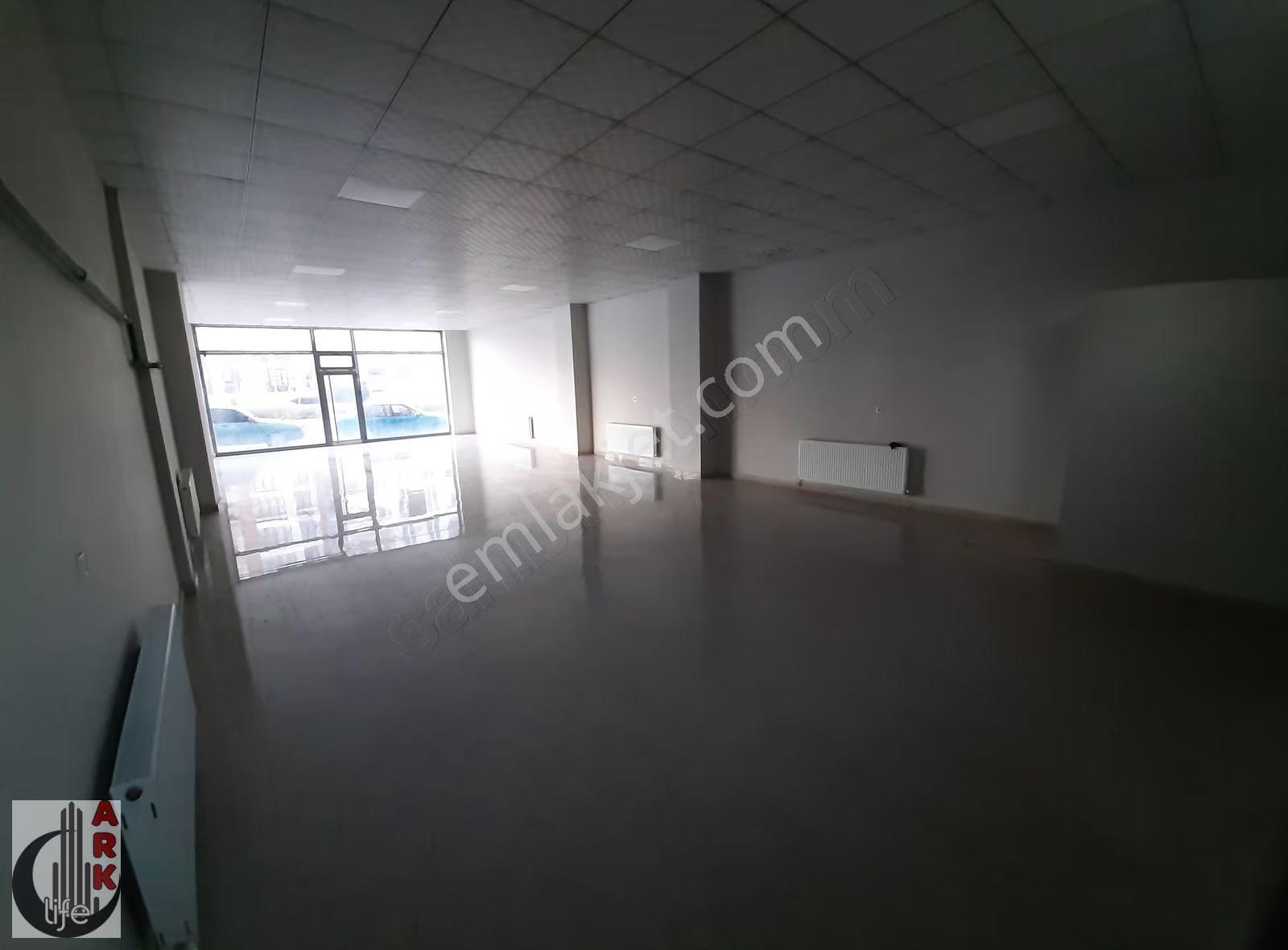 Ark Life'dan Emek Mah.balsu Cad.üzerinde 600m² Kiralık Dükkan - Görsel 17