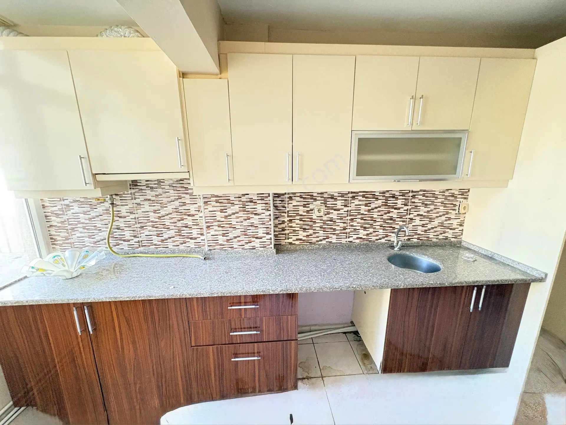 Marmara' Dan Fatih' Te Site İçerisinde 3+1 Kiralık Daire - Görsel 4