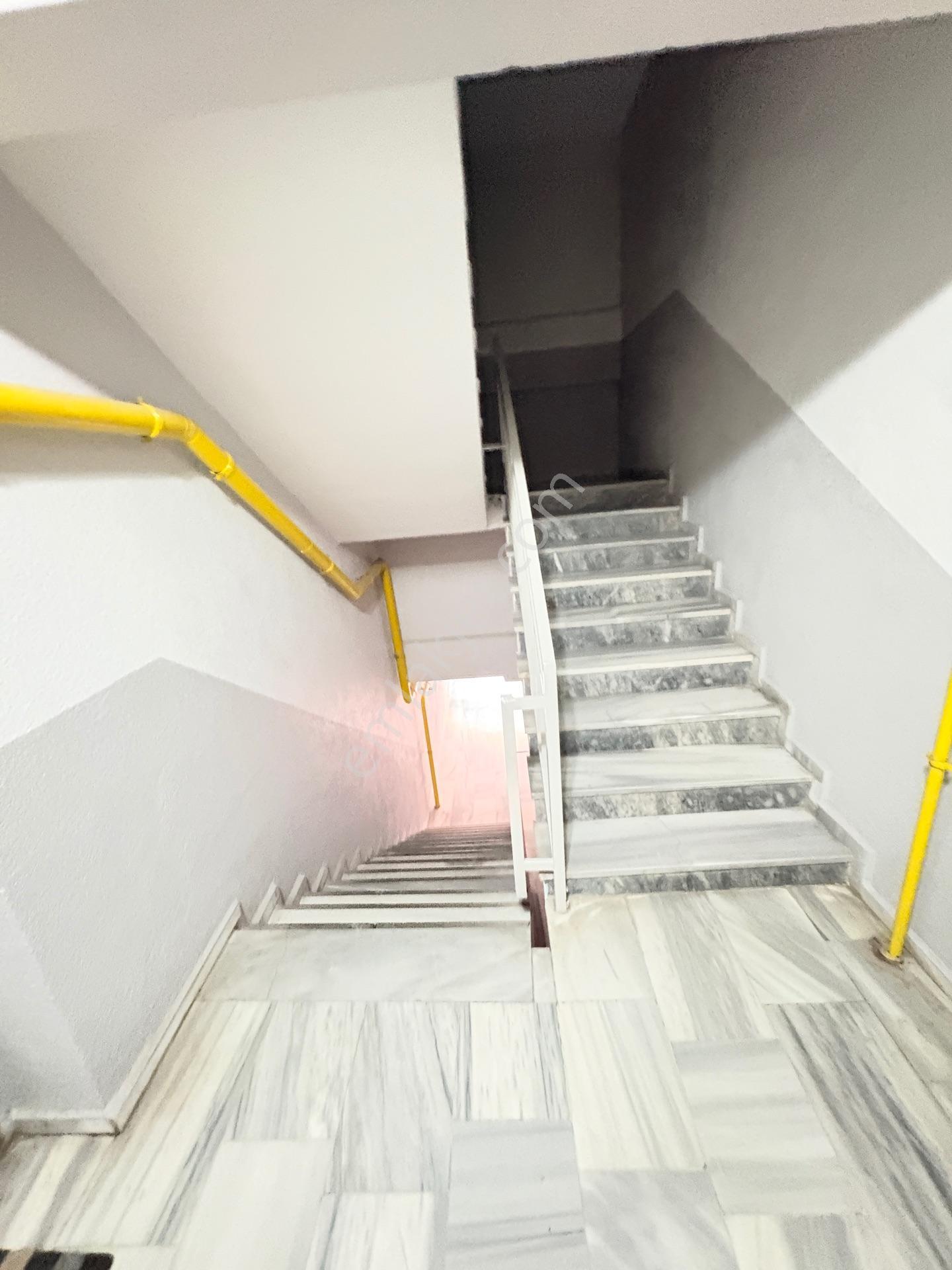 Marmara' Dan Fatih' Te Site İçerisinde 3+1 Kiralık Daire - Görsel 25