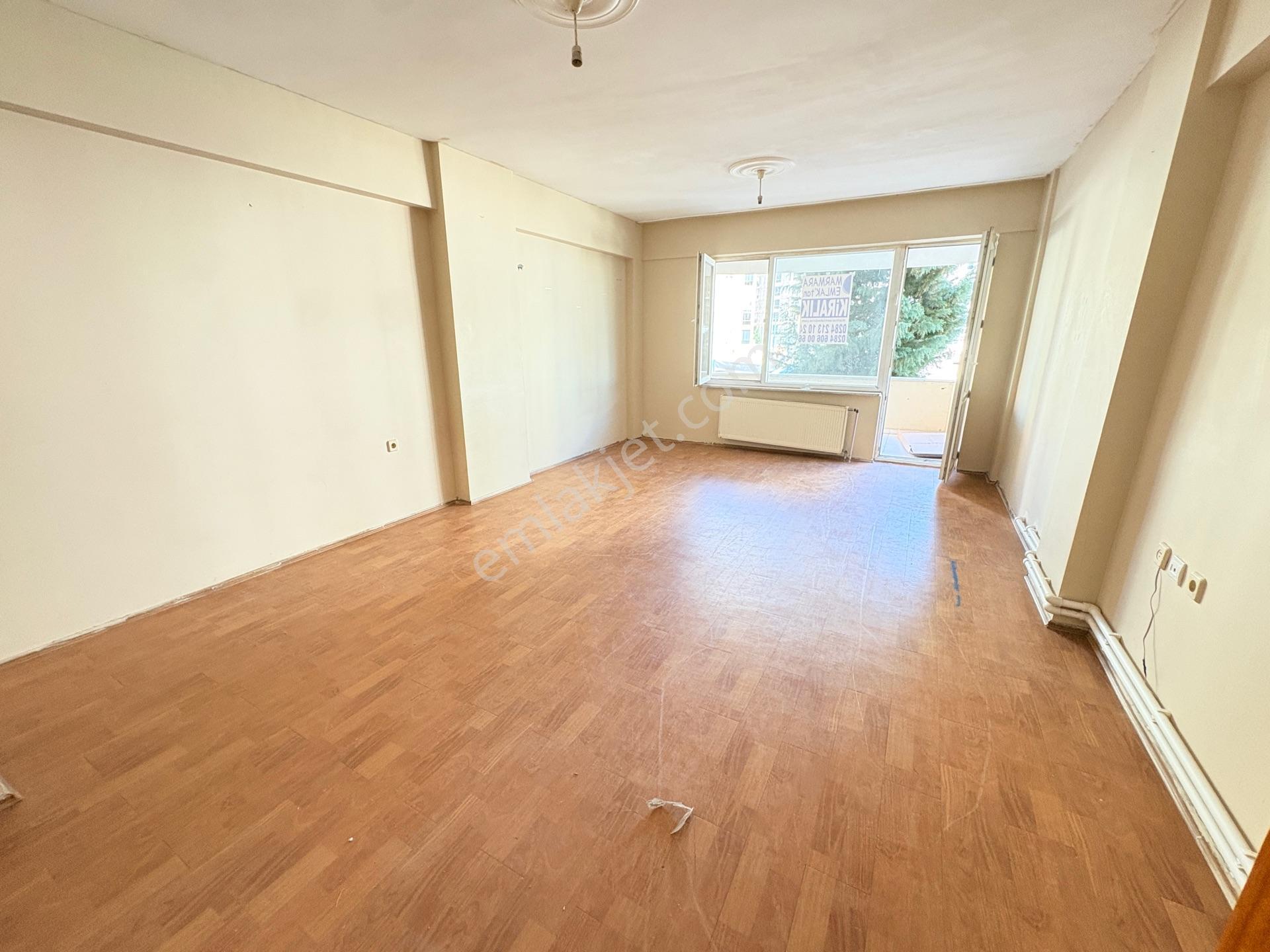 Marmara' Dan Fatih' Te Site İçerisinde 3+1 Kiralık Daire - Görsel 9