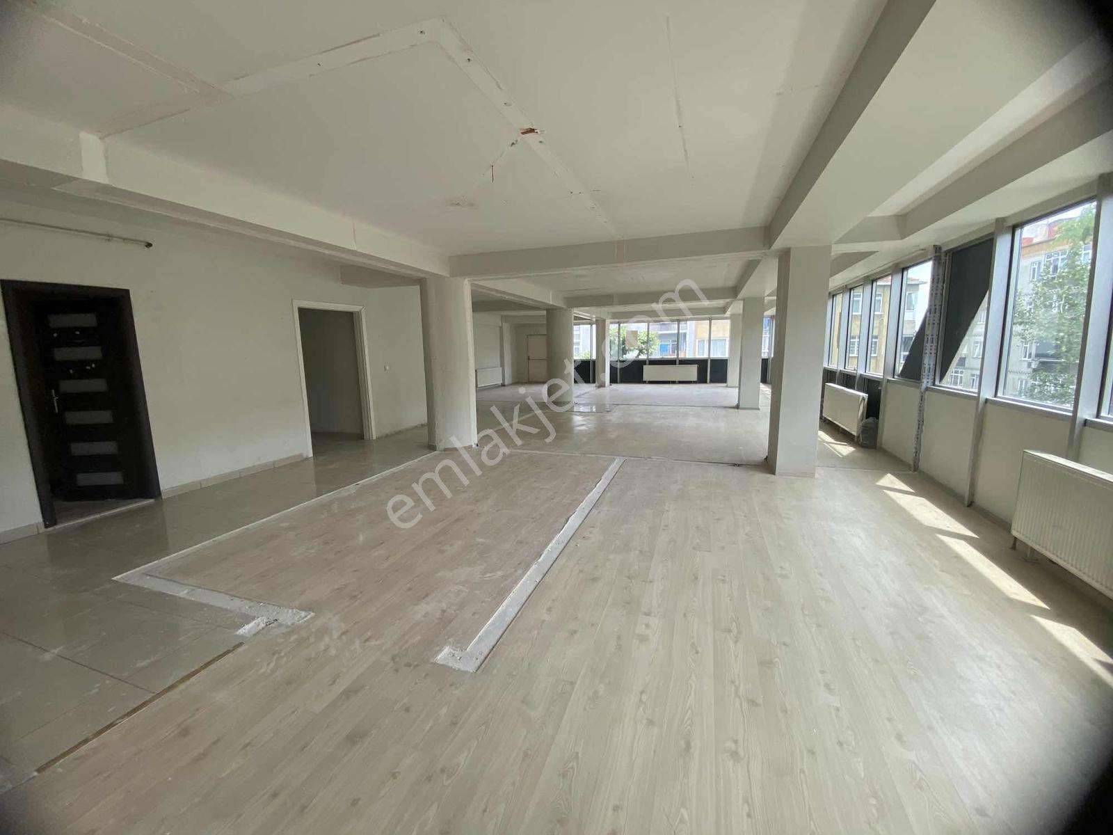 G.osmanpaşa Küçükköyde 240m2 Kiralık Ofis Katları - Görsel 5