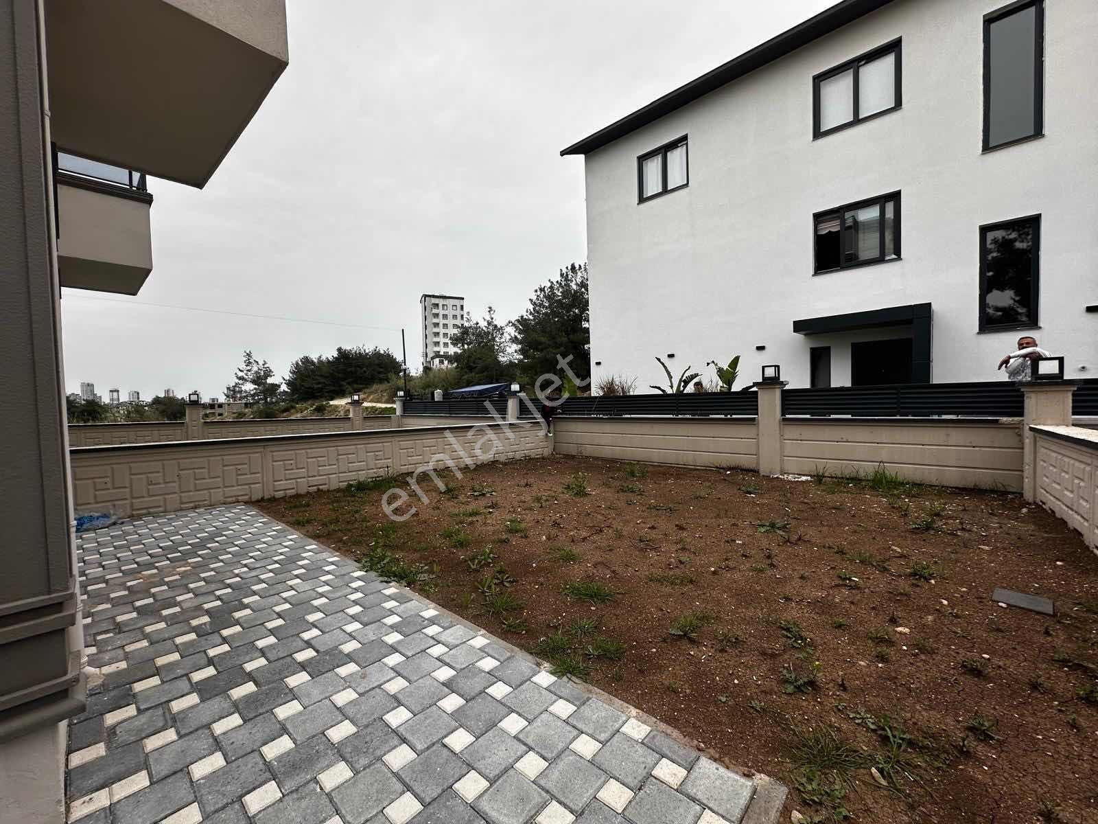 Adana Çınarlı,da 4+1 Villa Bulvara 2. Parsel Triplex - Görsel 5