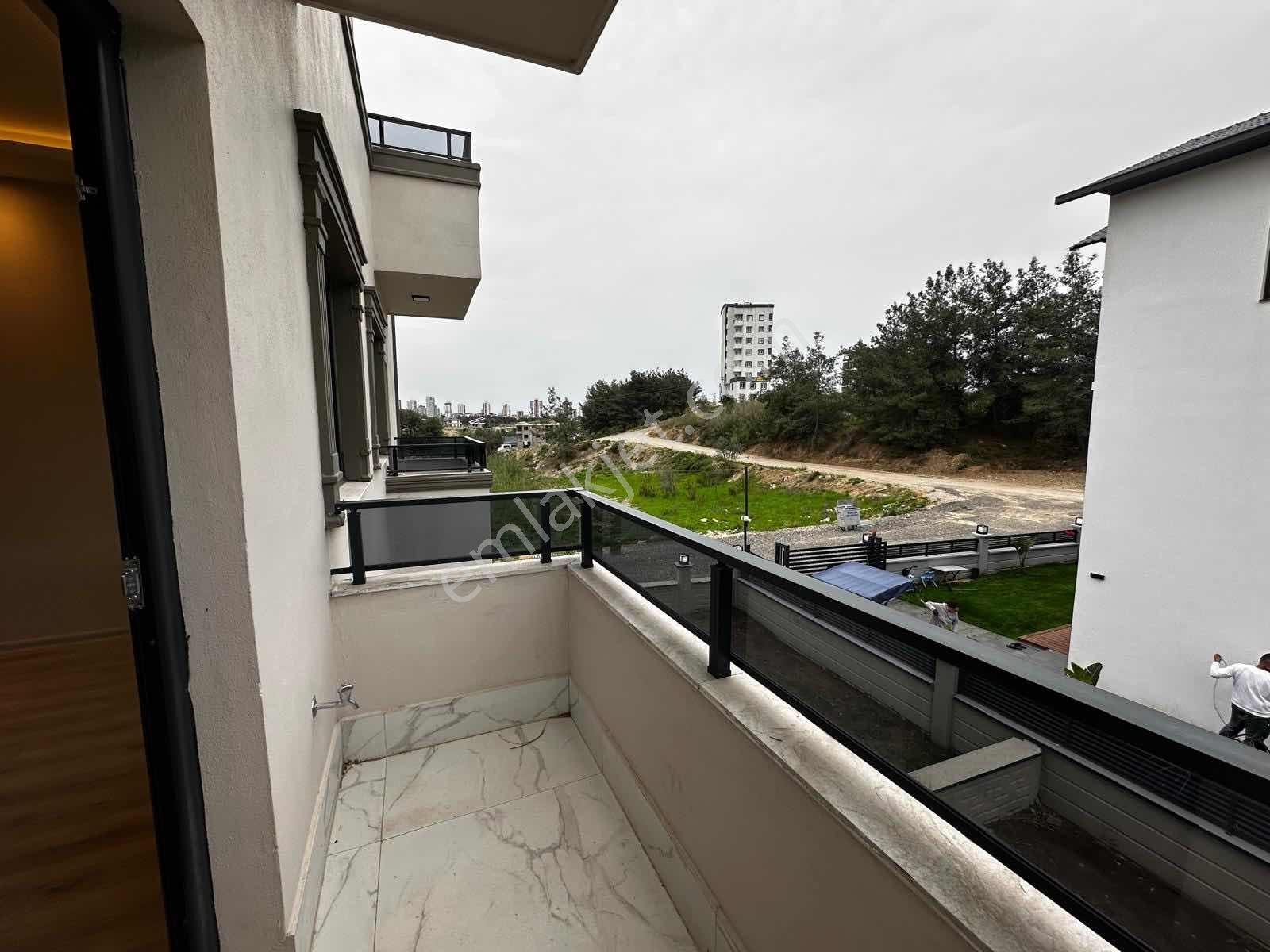 Adana Çınarlı,da 4+1 Villa Bulvara 2. Parsel Triplex - Görsel 24