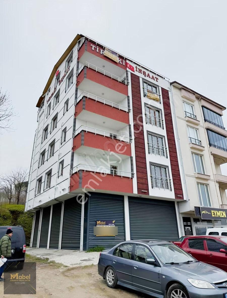 Mabelden Nuriye Mah Sahil Yolu Üzeri Geniş Cephe Kiralık Dükkan - Görsel 11