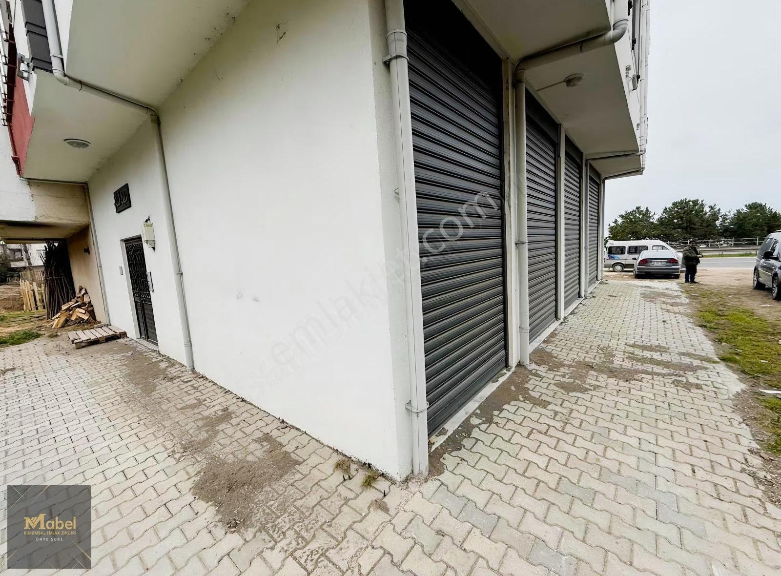 Mabelden Nuriye Mah Sahil Yolu Üzeri Geniş Cephe Kiralık Dükkan - Görsel 12