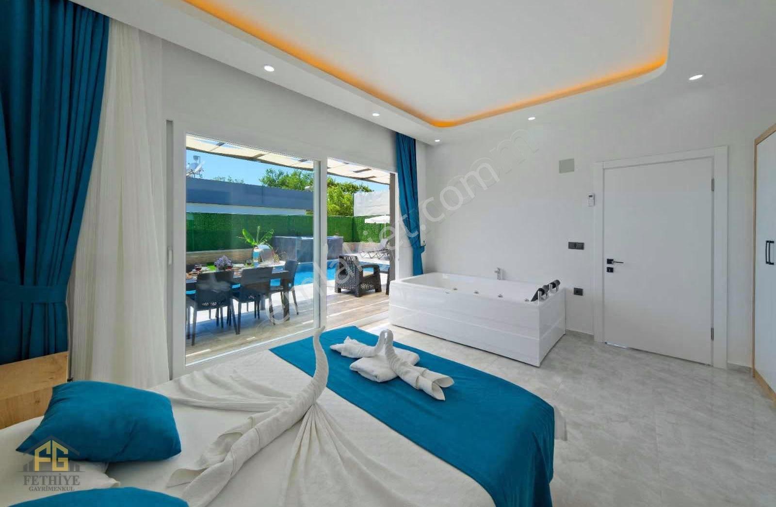 Fethiye Merkezde Çatalarık Mah. Kiralık Müstakil Havuzlu Villa - Görsel 18