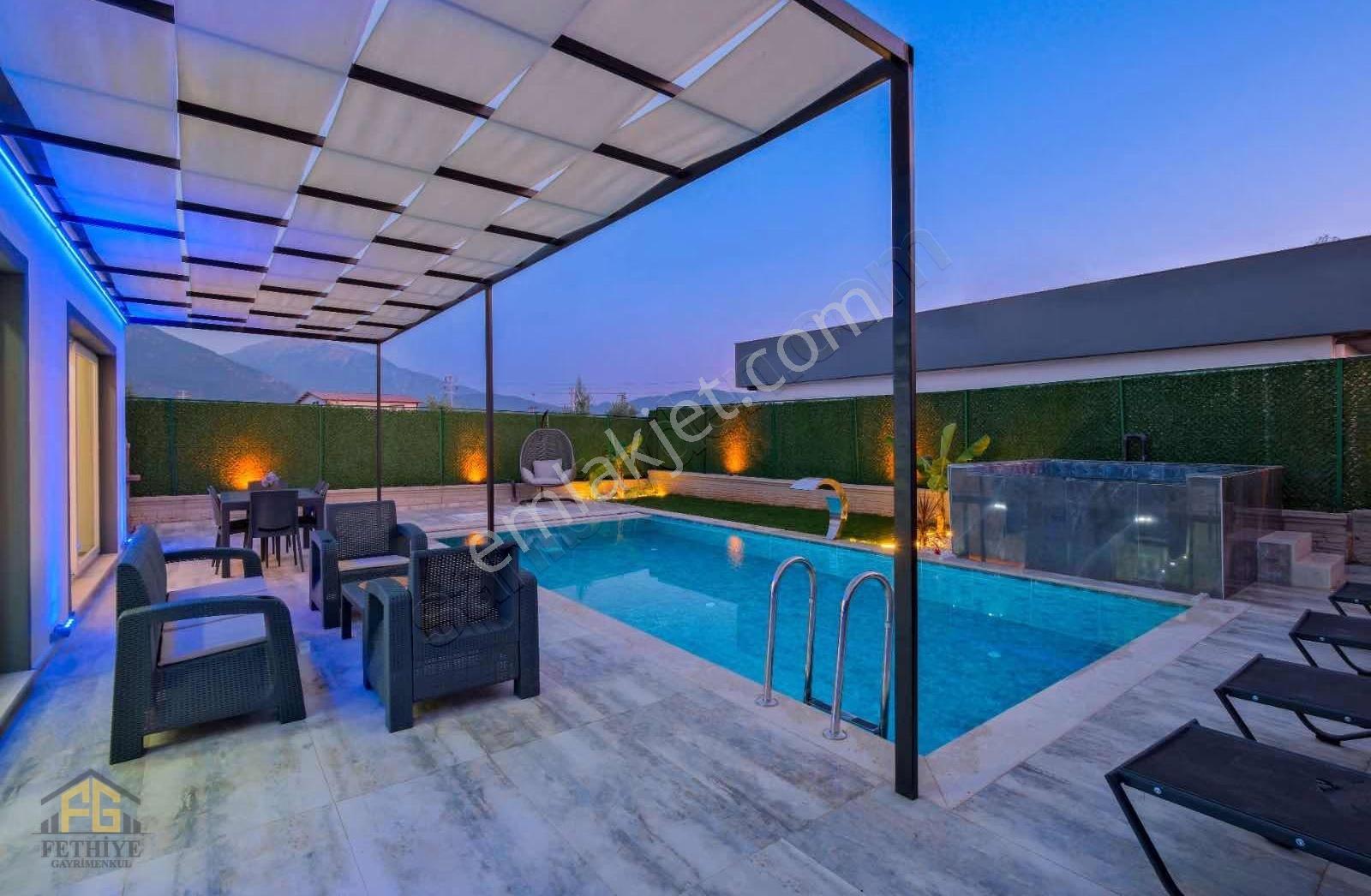 Fethiye Merkezde Çatalarık Mah. Kiralık Müstakil Havuzlu Villa - Görsel 28