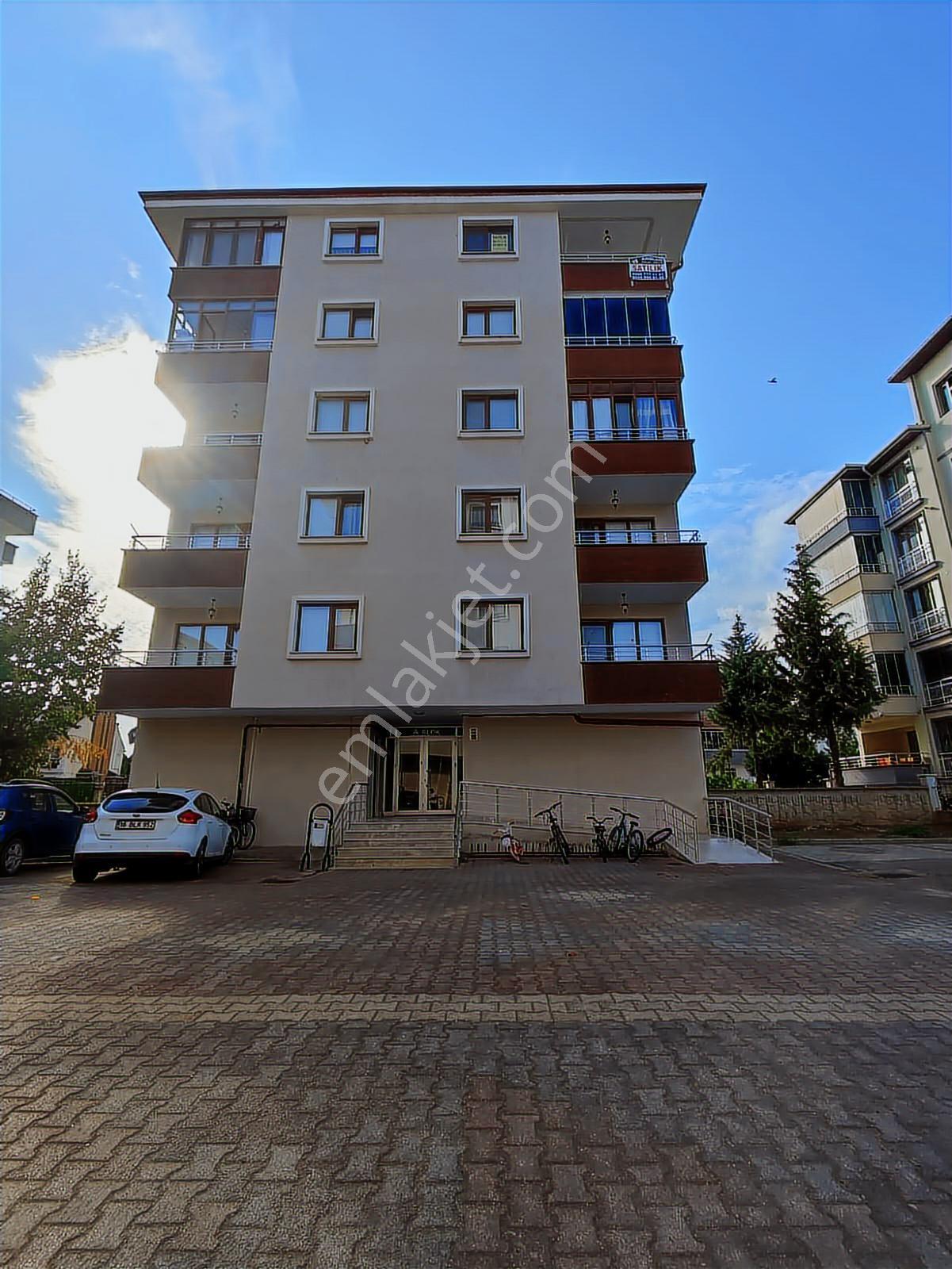 Yenişehir Yenigün Mahallesinde İnci Park 2 De Satılık 3+1 Daire
