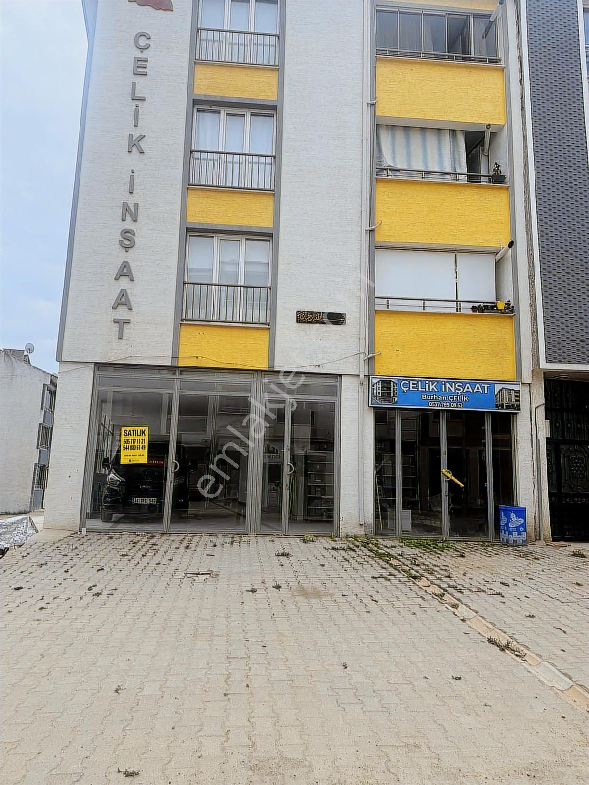 Arslan Emlak'tan İnegöl Cerrahta Satılık 160m² İş Yeri