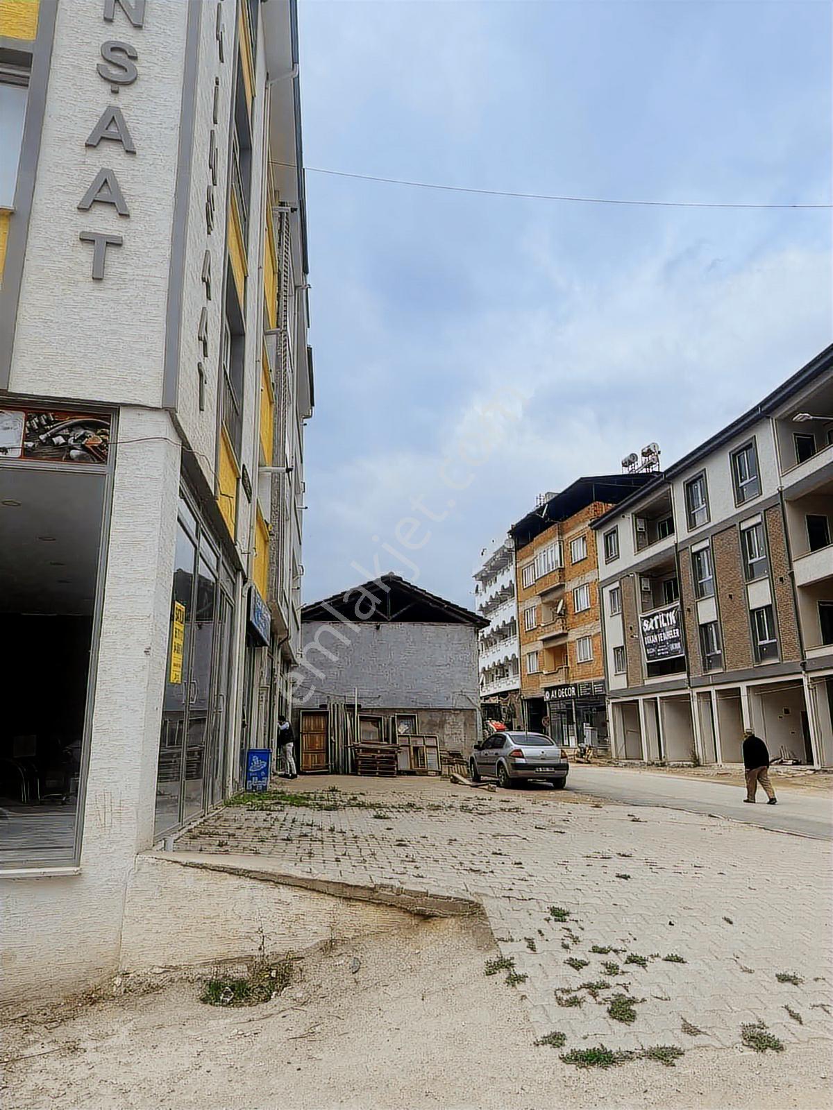 Arslan Emlak'tan İnegöl Cerrahta Satılık 160m² İş Yeri - Görsel 13