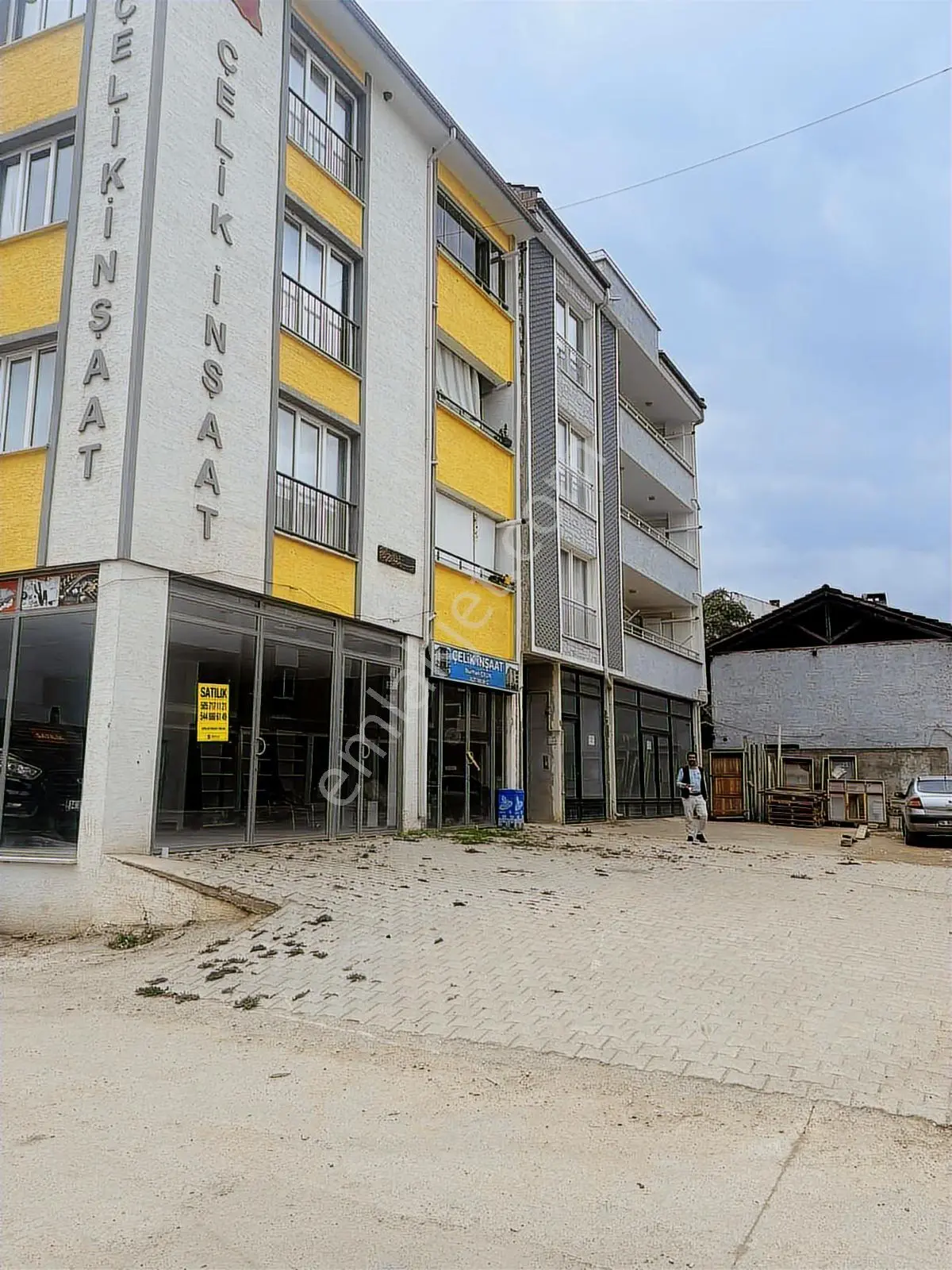 Arslan Emlak'tan İnegöl Cerrahta Satılık 160m² İş Yeri - Görsel 4