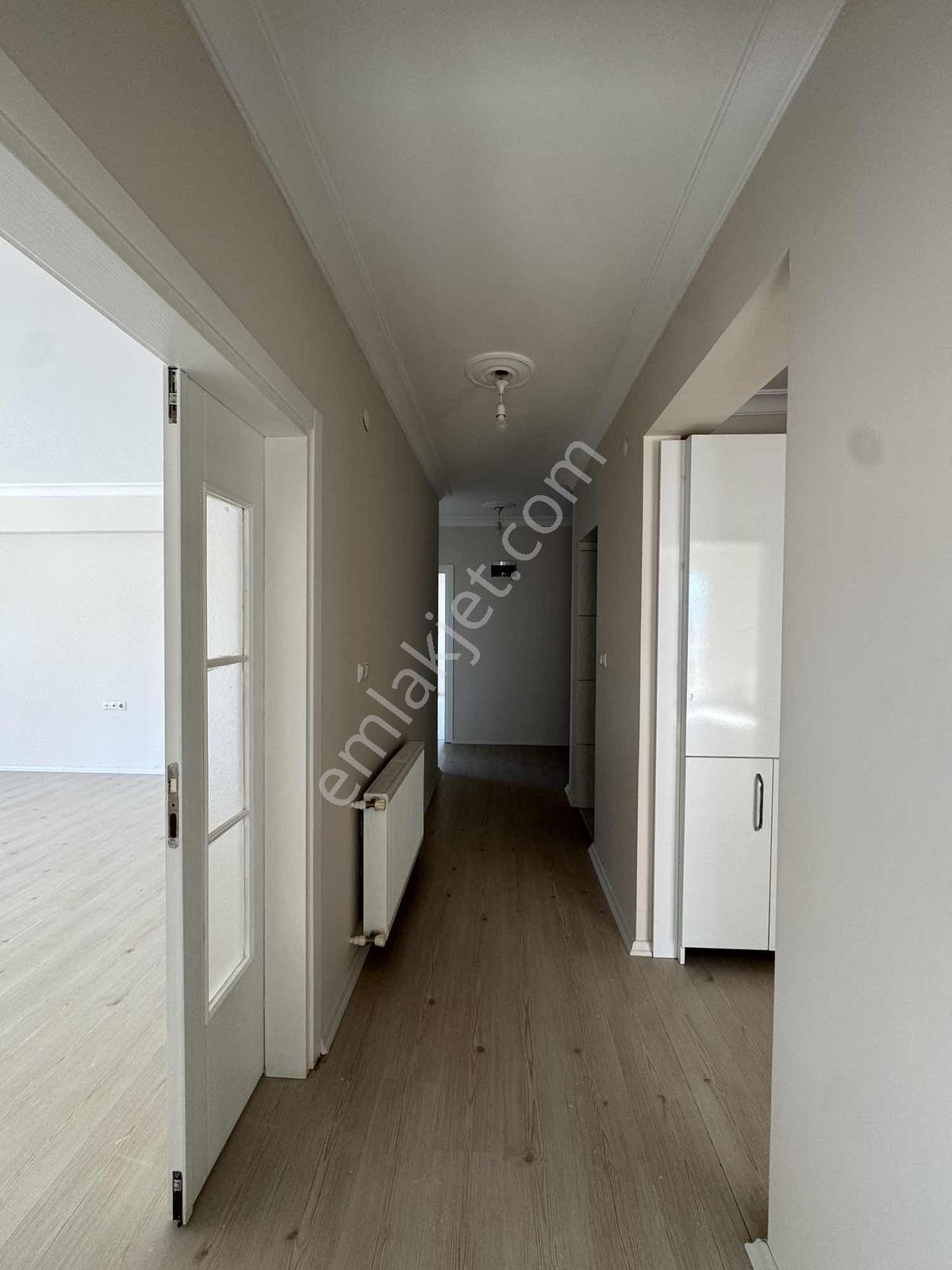 İnegöl Alanyurt Yeni Mah'de, Site İçi, 140m2, 3+1, Satılık Daire - Görsel 9