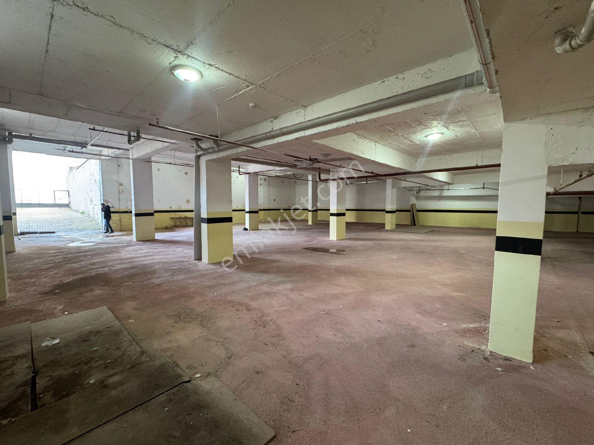 Hanedan Gyo'dan Cadde Üzeri 450m2 Garaj - Görsel 6