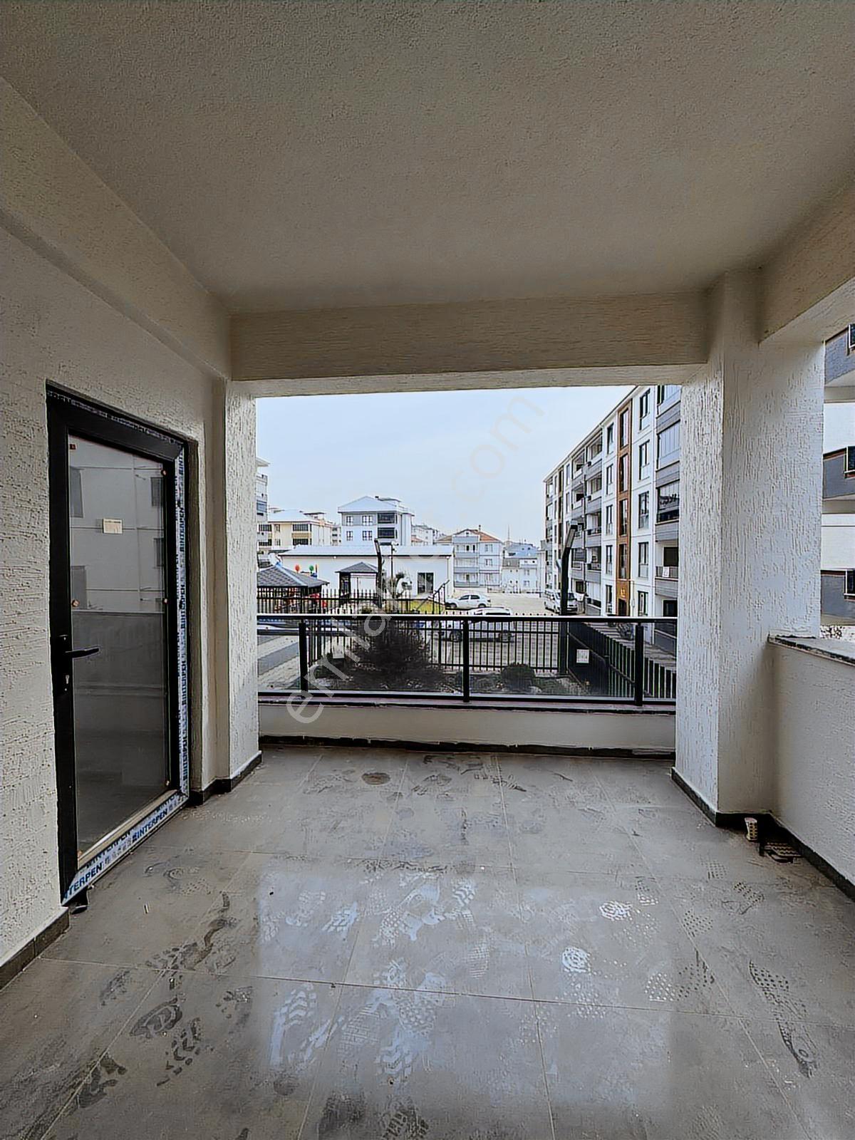 İnegöl Alanyurt Fatih Mah.3+1,150m2,5.kat,site İçi,satılık Daire - Görsel 14