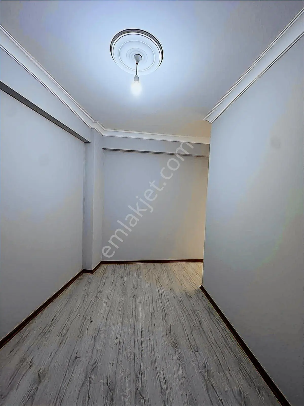 İnegöl Alanyurt Fatih Mah.2+1,90m2,k.oto Parklı,satılık Daire - Görsel 4