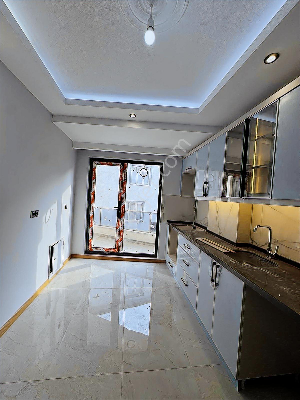 İnegöl Alanyurt Fatih Mah.2+1,90m2,k.oto Parklı,satılık Daire - Görsel 7