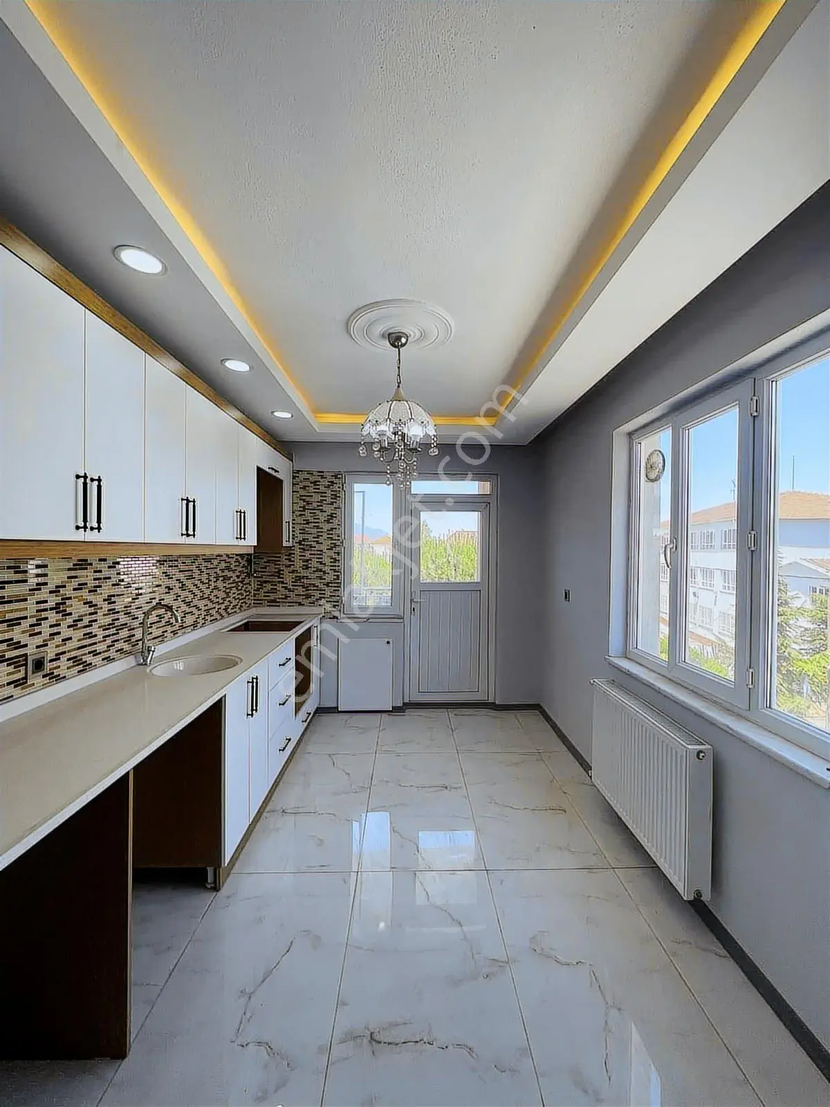 Bursa İnegöl Ertuğrul Gazi Mah'de Satılık,5+1,lüxs Dublexs Daire - Görsel 3