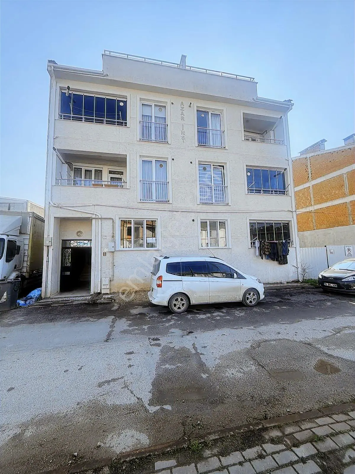 Aslan Eml'tan İnegöl Orhanıye Mahallesı'nde Satılık 2 + 1 Daıre