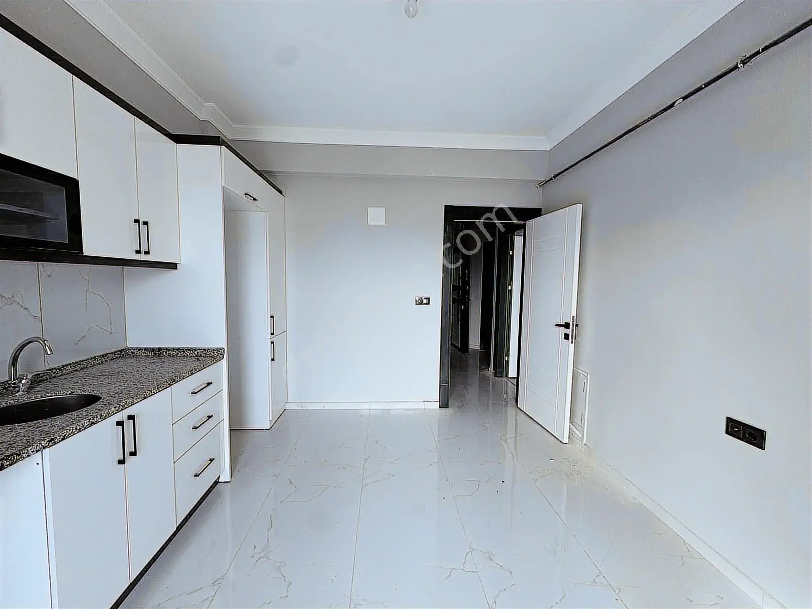 İnegöl Alanyurt Cumhuriyet Mah.3+1,150m2, 3.kat, Satılık Dubleks - Görsel 5