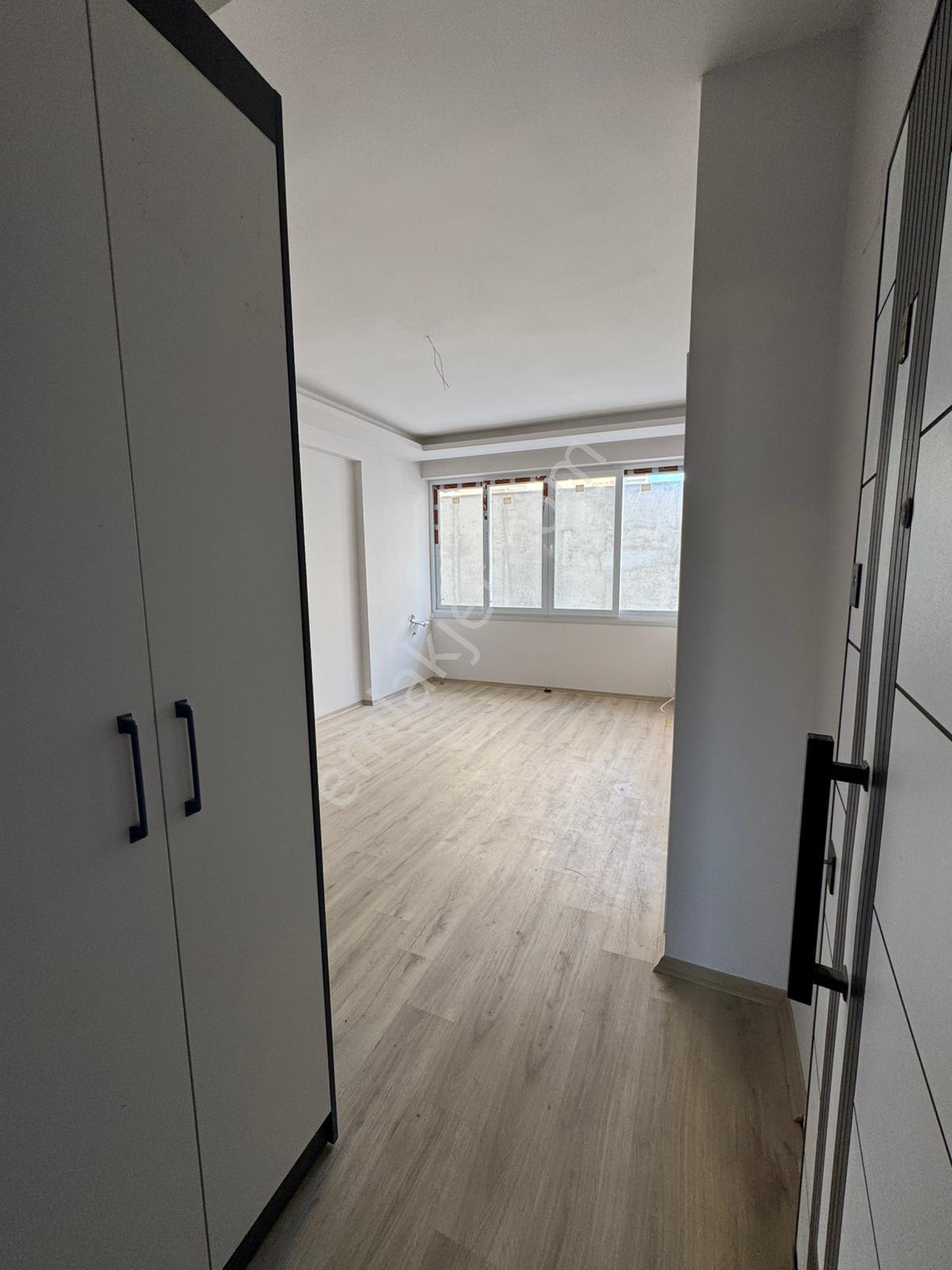 Erdemli Hastaneye Yakın Mesafede 1+1 5.kat Havuzlu Kiralık Daire - Görsel 13