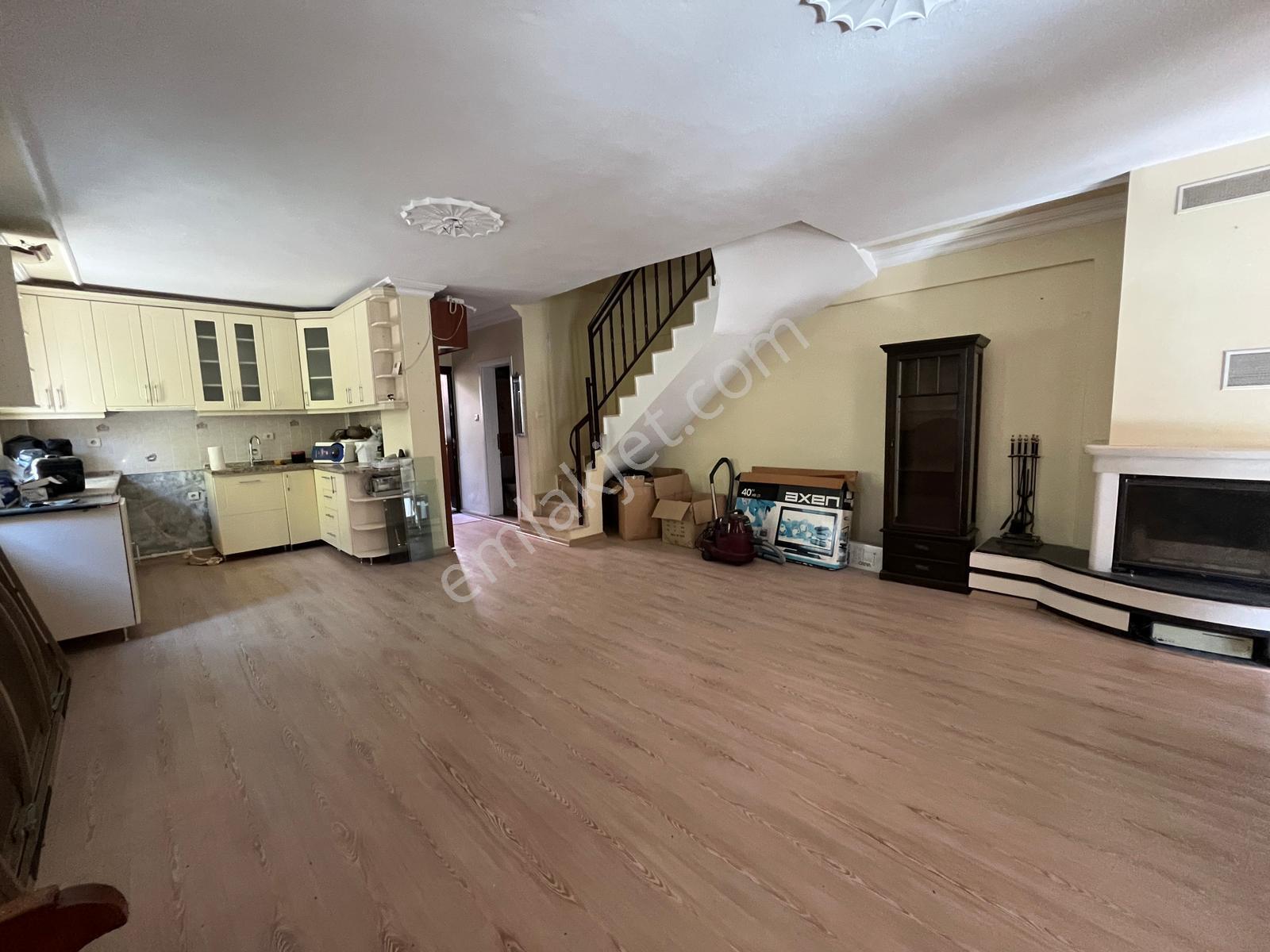 Edremit Avcılaraltı'nda Denize 100 Metre Satılık Villa - Görsel 16