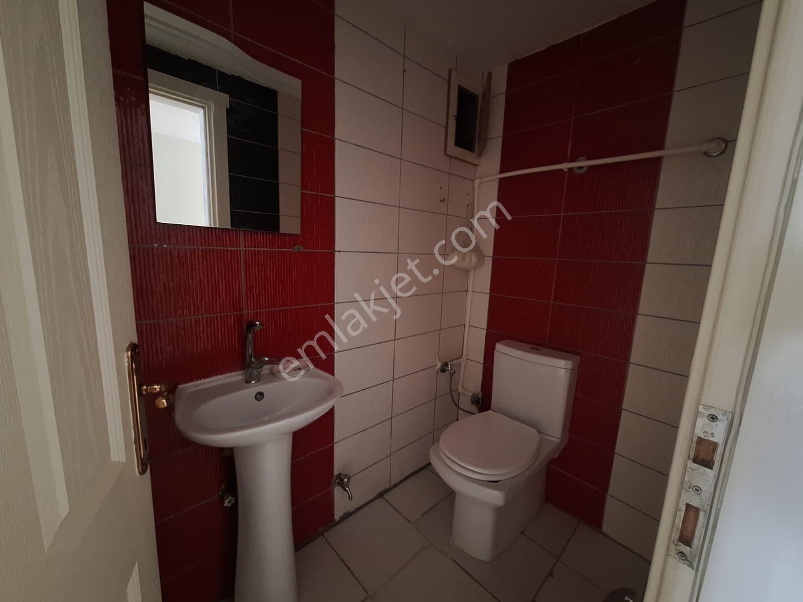 Yaman'dan Bolvadin İmaret Mah. 3+1 Kiralık Daire - Görsel 7