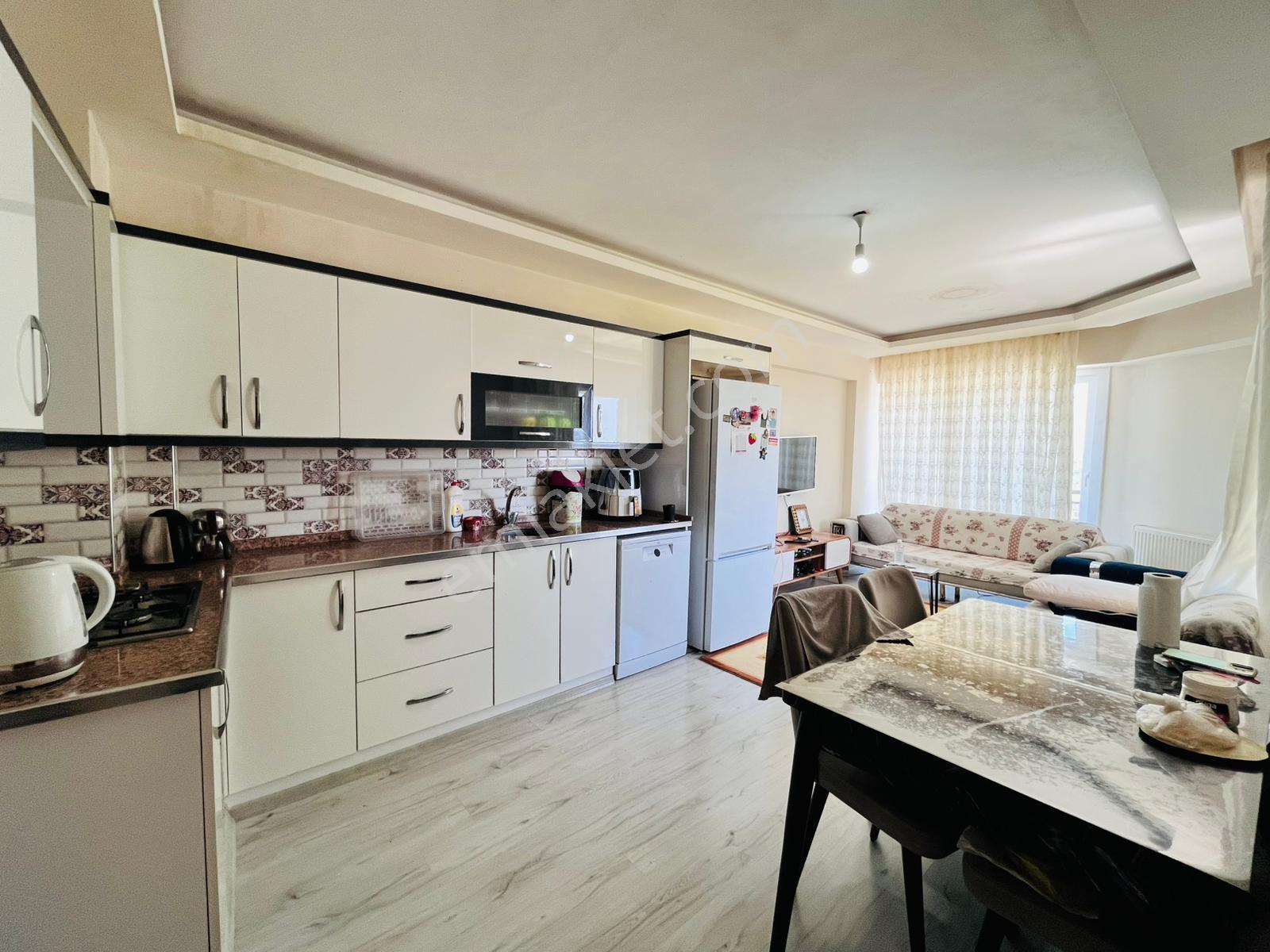 🏡muradiye Mahallesi 🏡 Satılık ✅3+1 120m2 M2 5 Katlının 5katı Full Özelikli Masrafsız Balkonlu