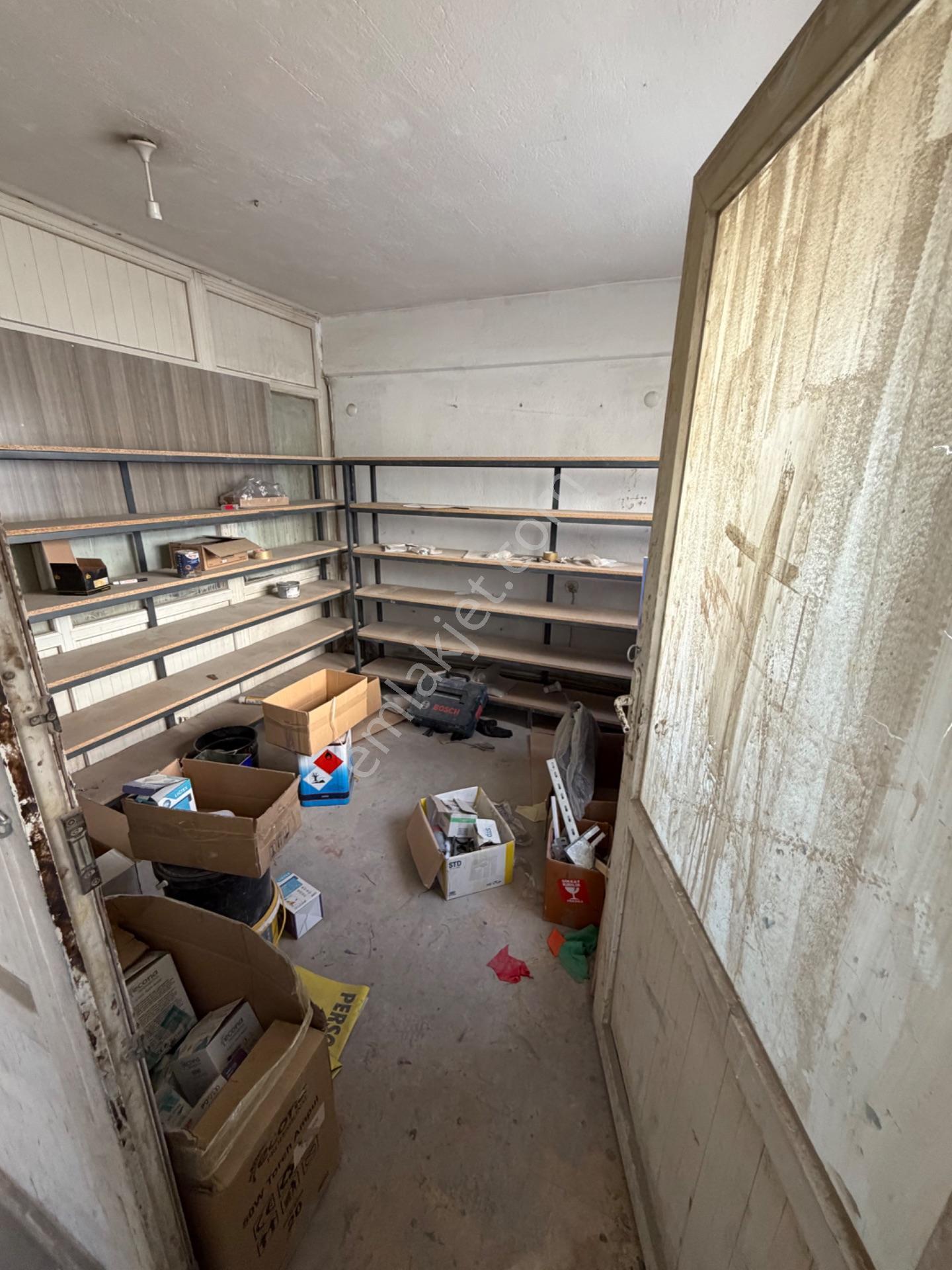 Karabağlarda Kiralık 1.475 M2- 5 Katlı Fabrika Binası - Görsel 21