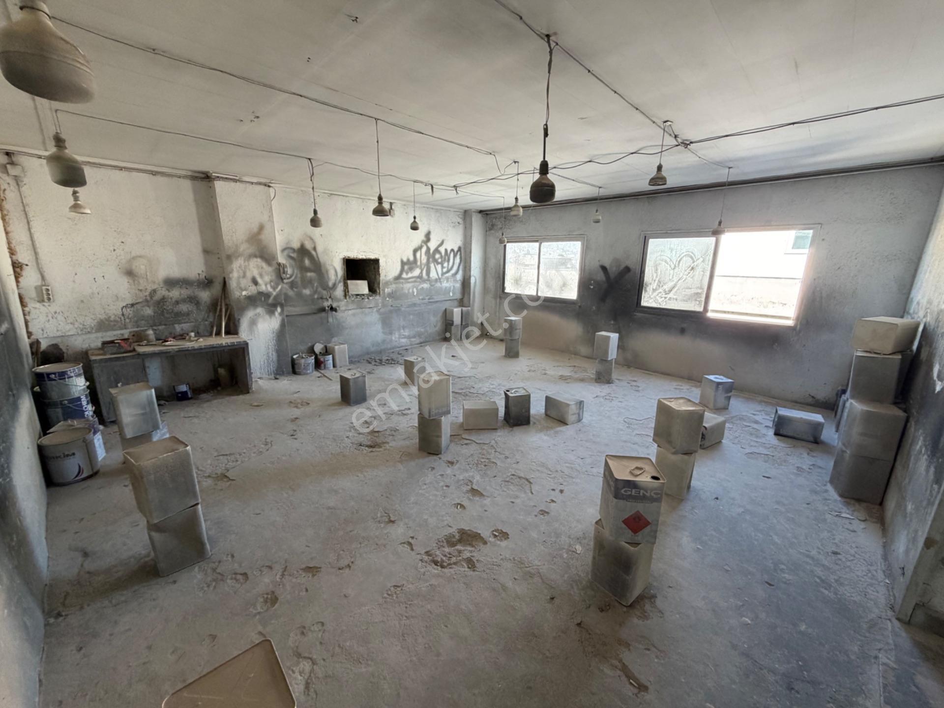 Karabağlarda Kiralık 1.475 M2- 5 Katlı Fabrika Binası - Görsel 8