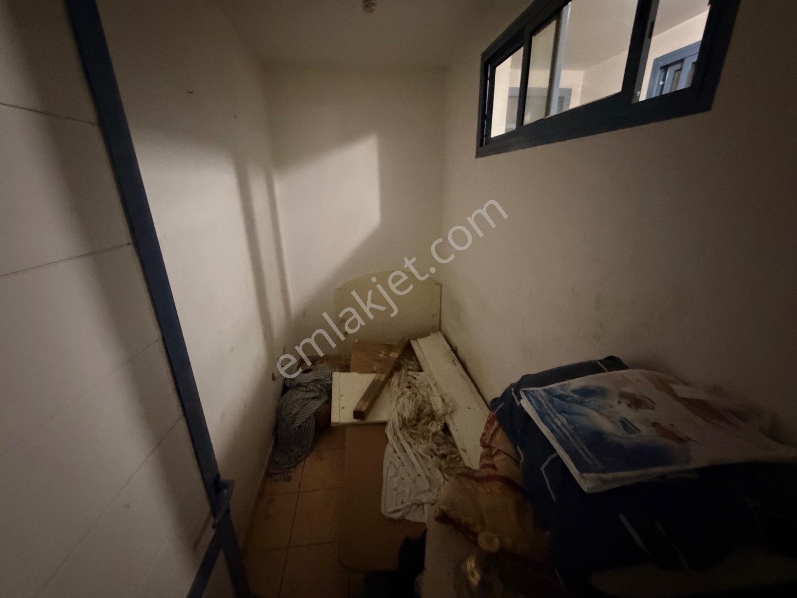 Kısıkköy San. Sitesinde 760 M2 D Tipi Kiralık Dükkan - Görsel 4