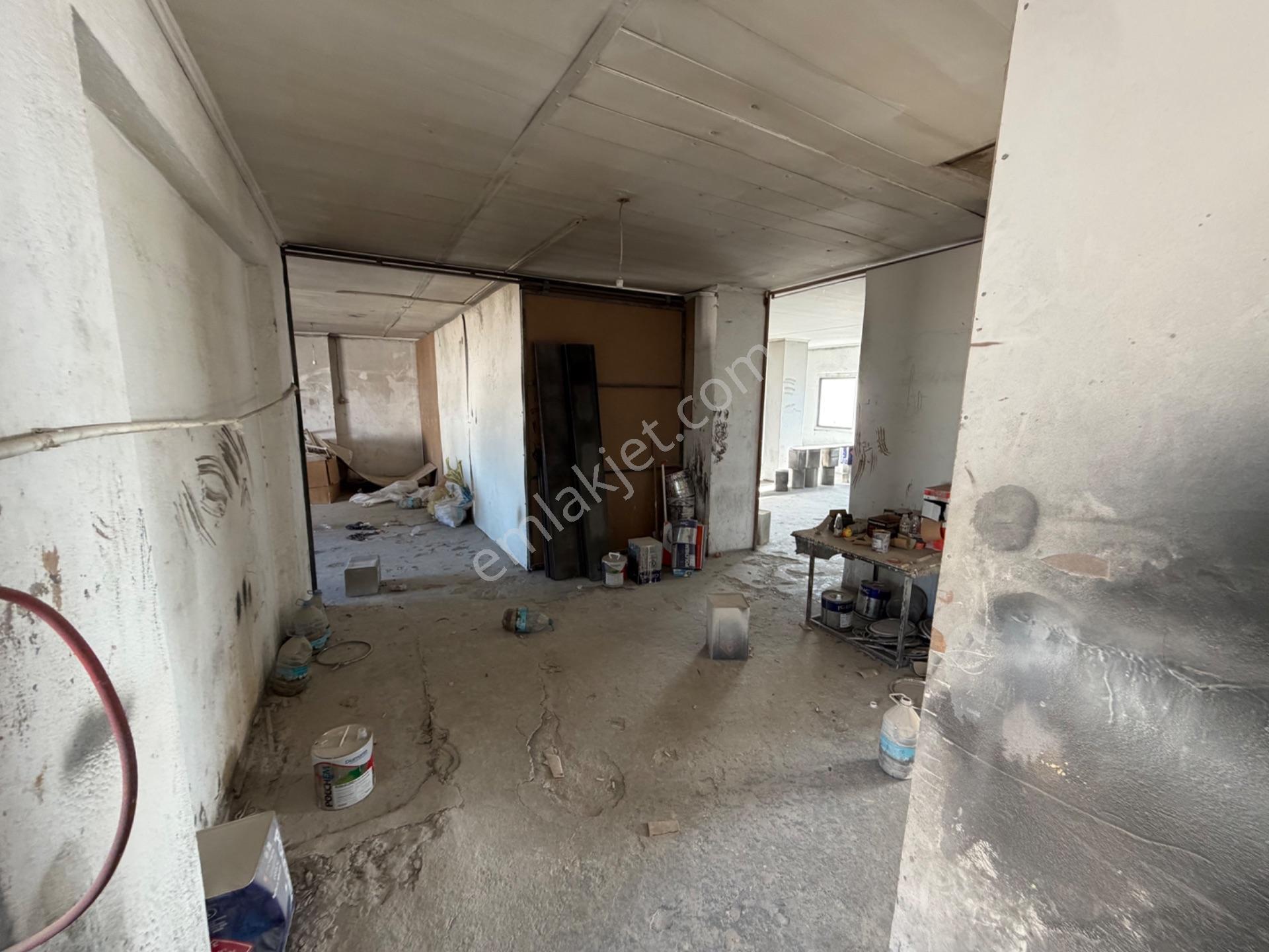 Karabağlarda Satılık 1.475 M2- 5 Katlı Fabrika Binas - Görsel 4