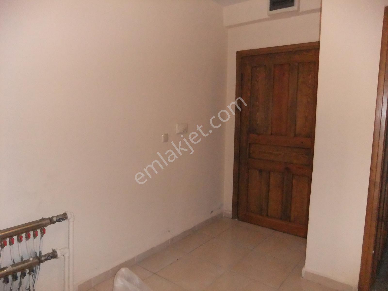 Elit Emlak'tan Halkeğitim Karşısı İpek Apartmanı Kiralık 2+1 - Görsel 20
