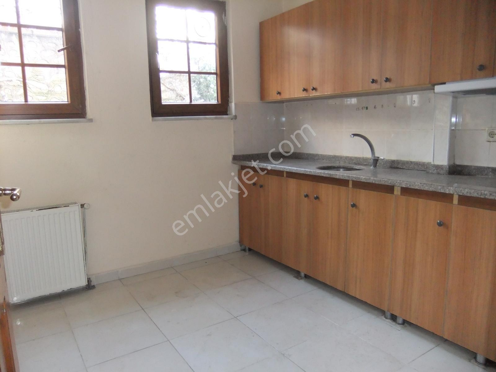 Elit Emlak'tan Halkeğitim Karşısı İpek Apartmanı Kiralık 2+1 - Görsel 8