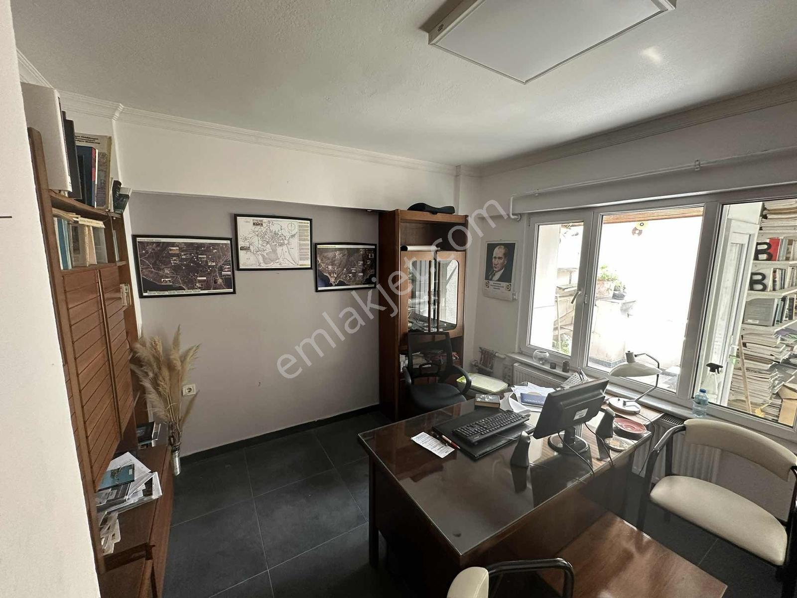Demir Gyo Çarşıda 1+1 Kiralık Ofis Dükkan Mağaza - Görsel 2