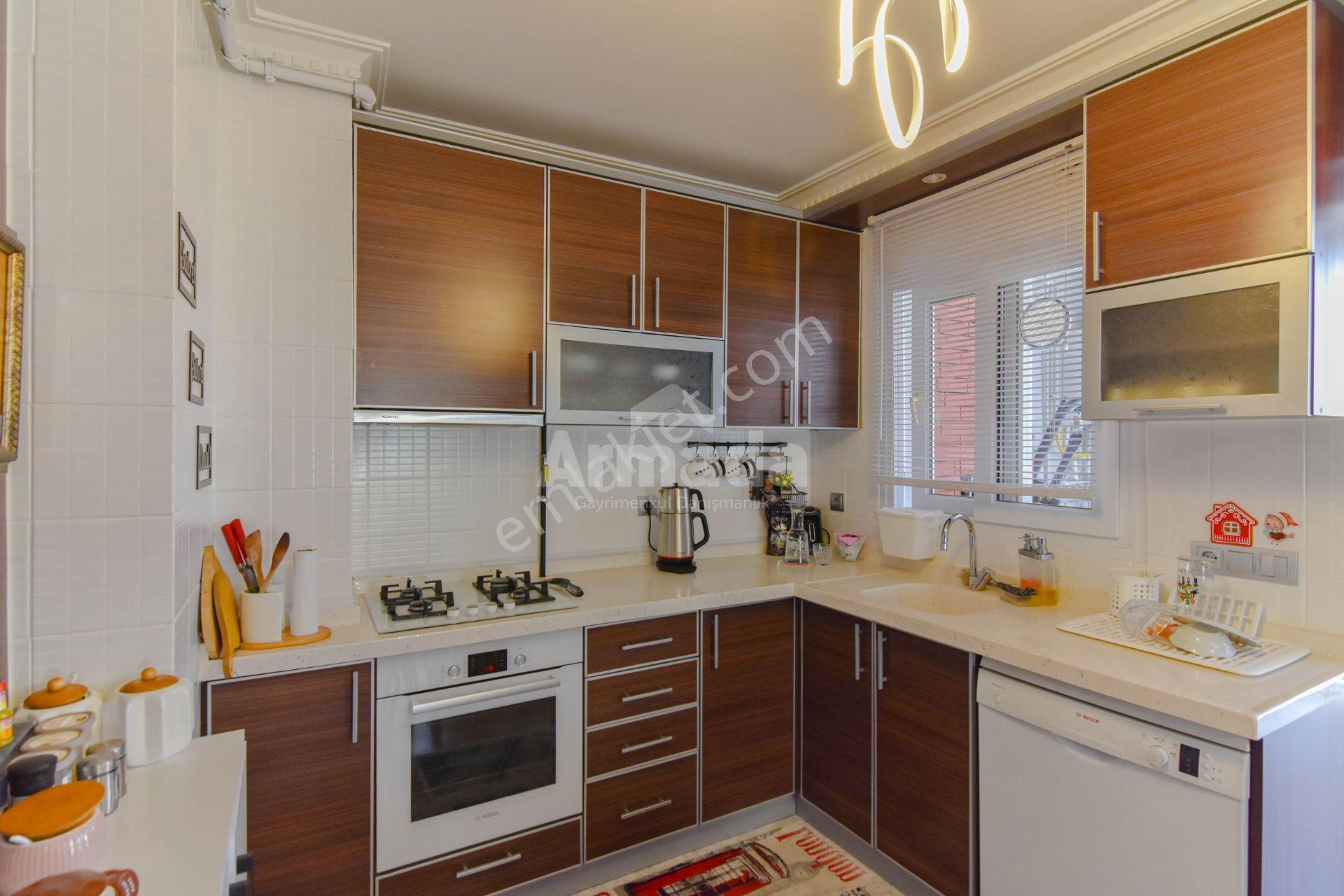 Kuşadası Havuzlu Site İçi Cam Balkonlu Satılık Dubleks Daire - Görsel 8