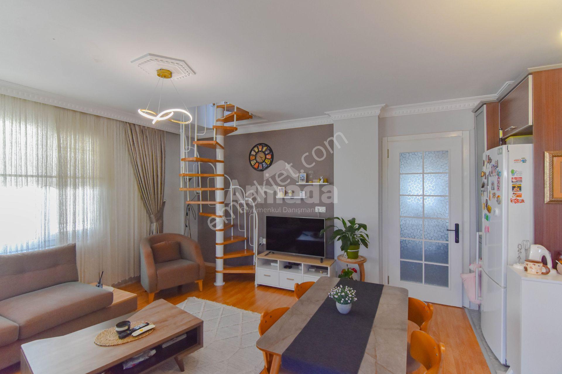 Kuşadası Havuzlu Site İçi Cam Balkonlu Satılık Dubleks Daire - Görsel 6