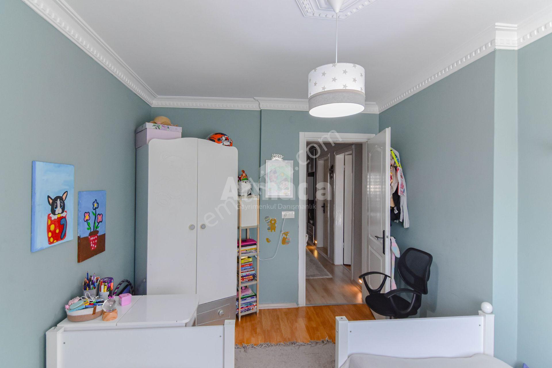 Kuşadası Havuzlu Site İçi Cam Balkonlu Satılık Dubleks Daire - Görsel 19