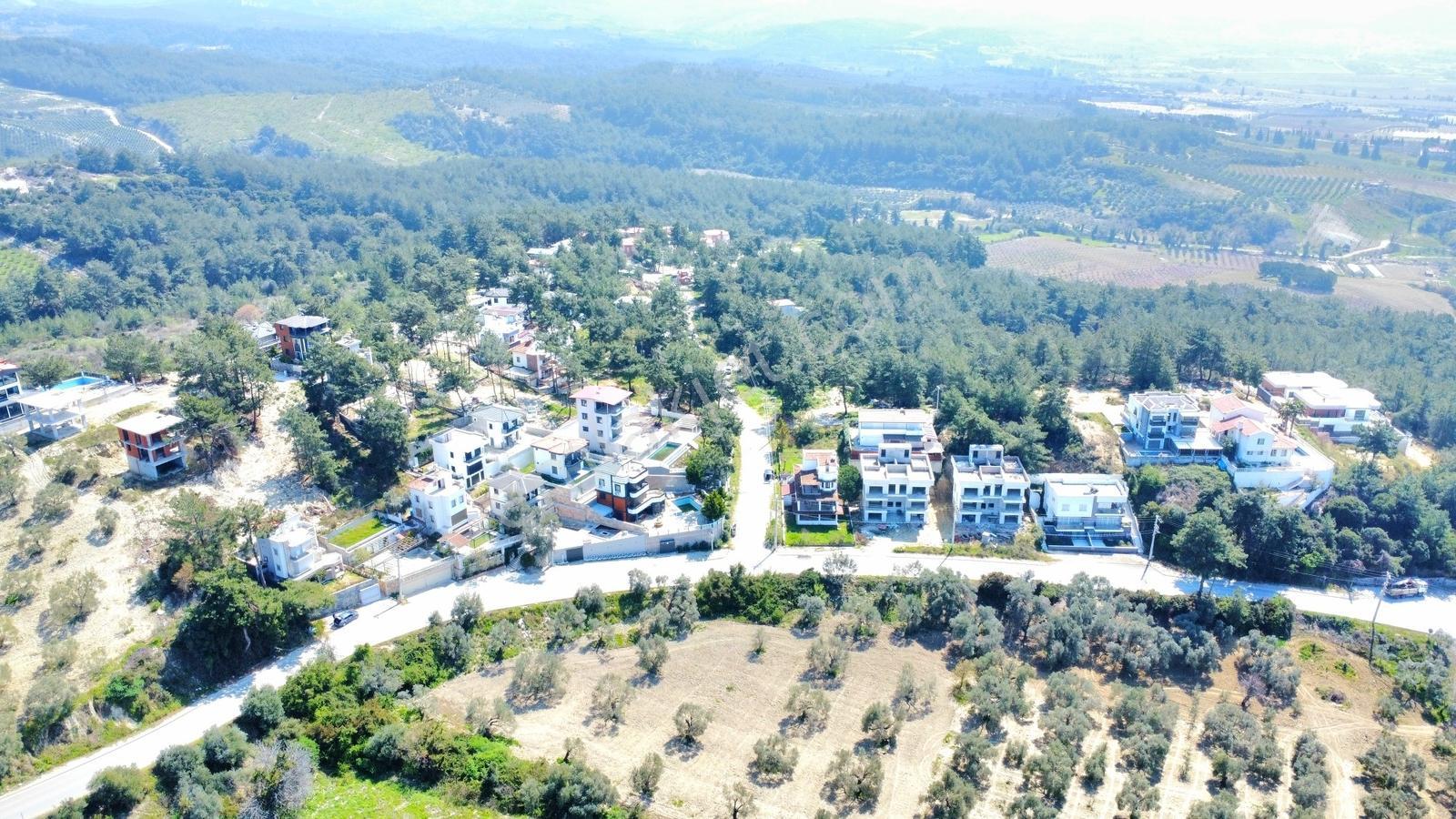 Kuşadasının En Popüler Bölgesinde Yatırıma Uygun Manzaralı Arazi - Görsel 20