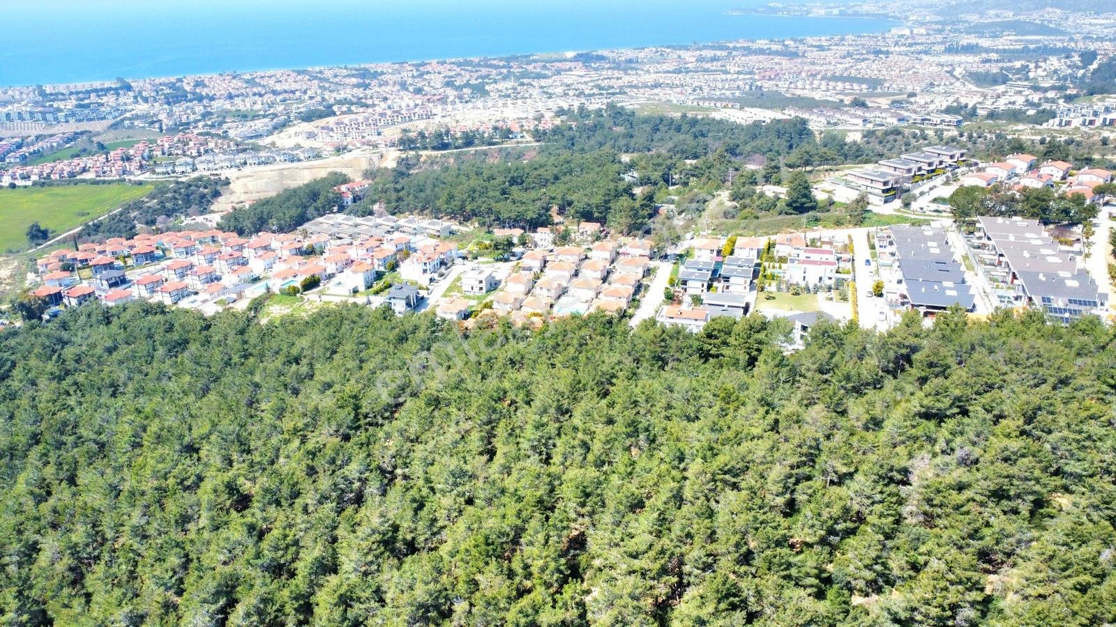 Kuşadasının En Popüler Bölgesinde Yatırıma Uygun Manzaralı Arazi - Görsel 18